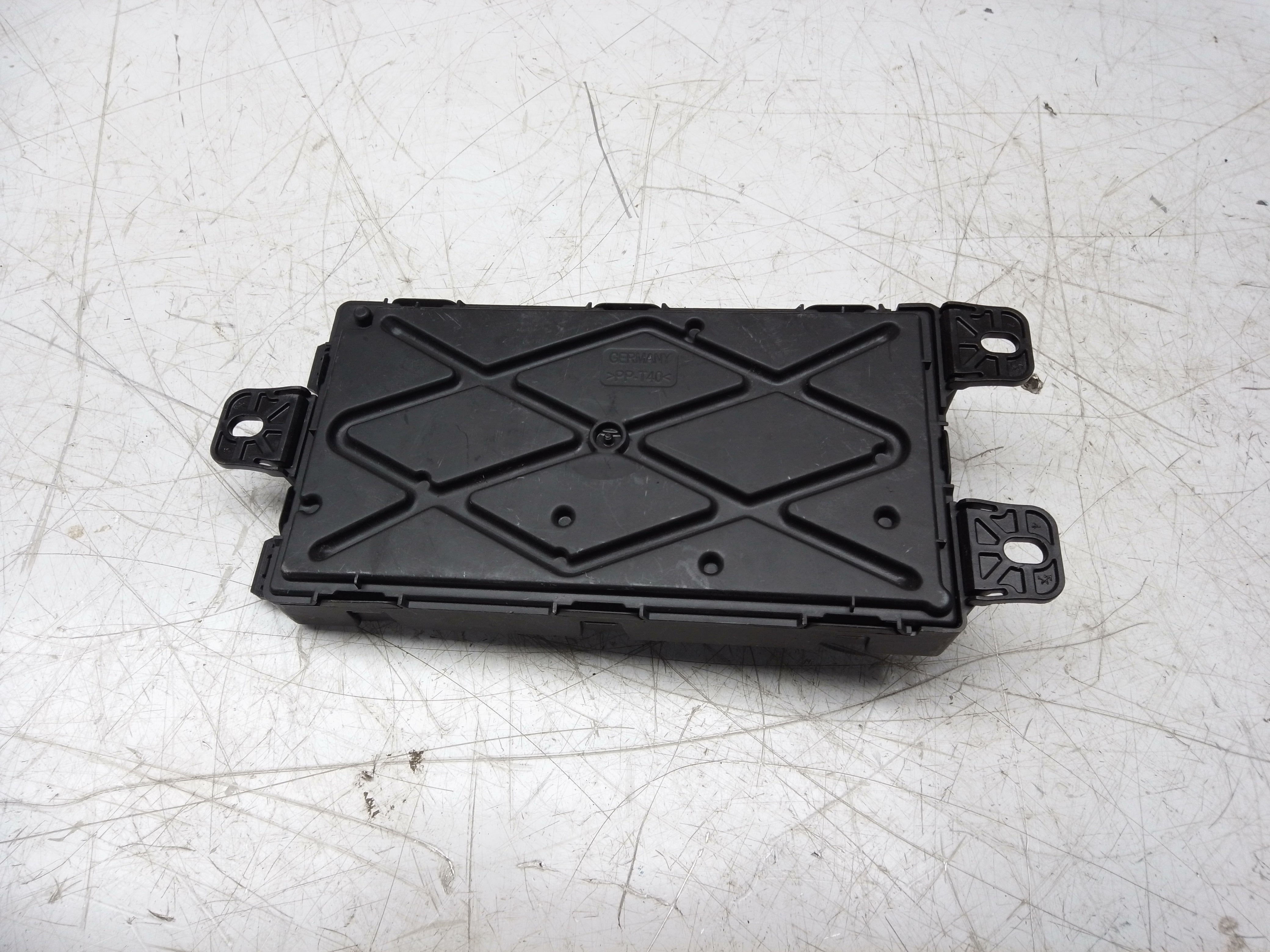 BMW 3 Series F30/F31 Rear Body Control Module (9298958)