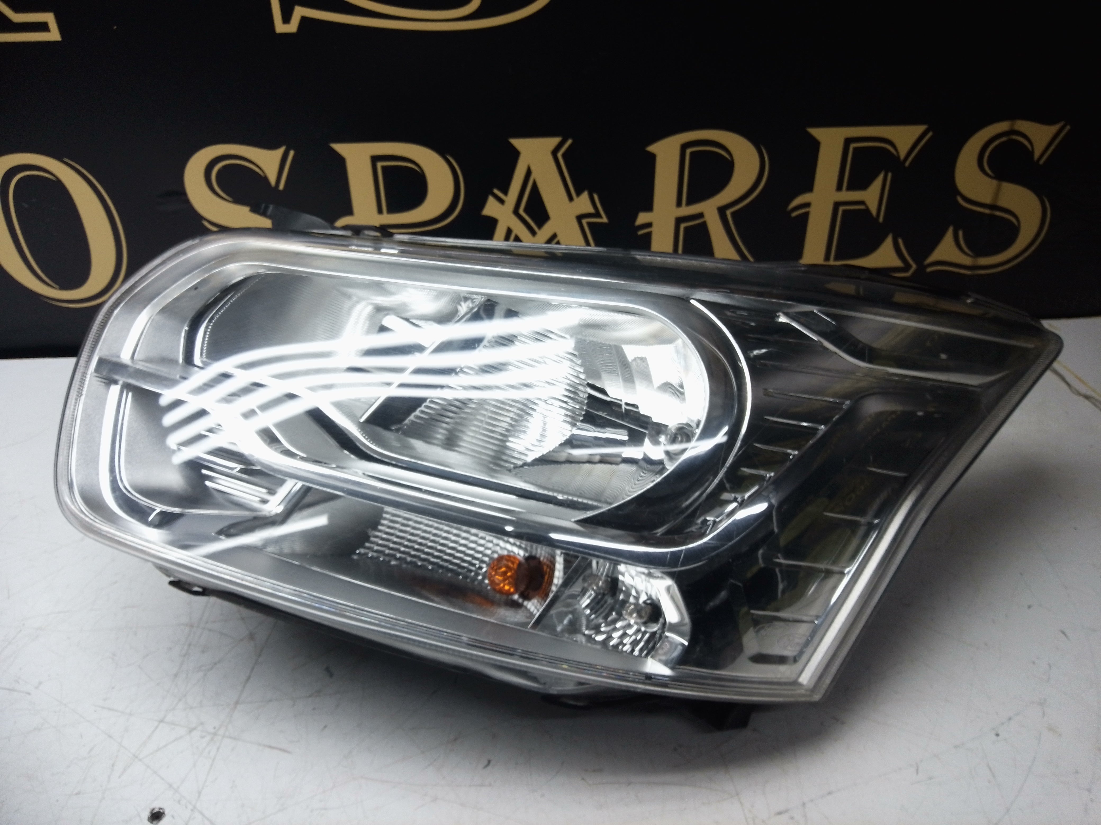 Ford Transit 2015 Left Headlight (BK31-13W030-AE)