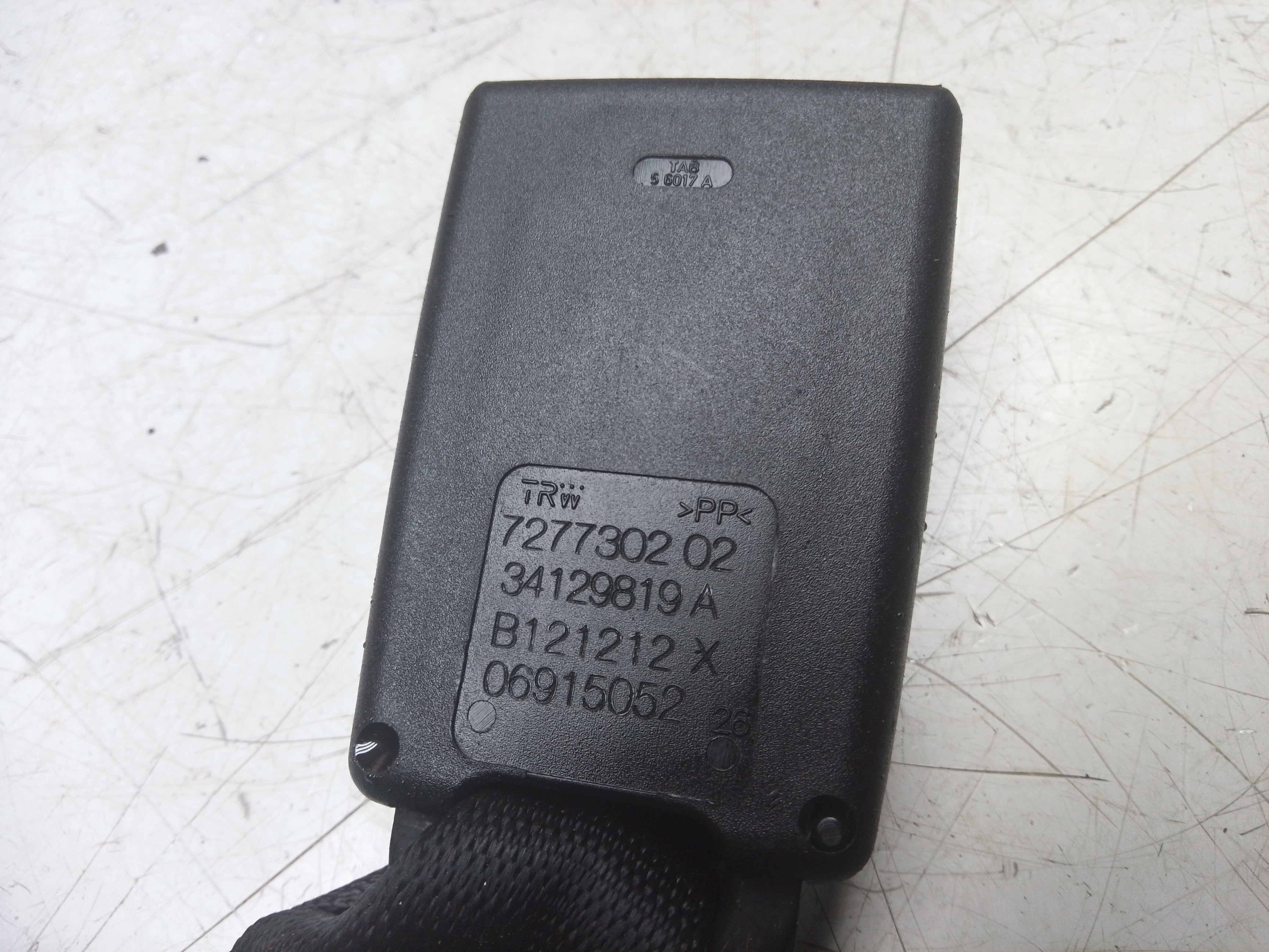 BMW 6 Series F06 Gran Coupe Rear Middle Seatbelt Seat Belt Buckle (7277302)