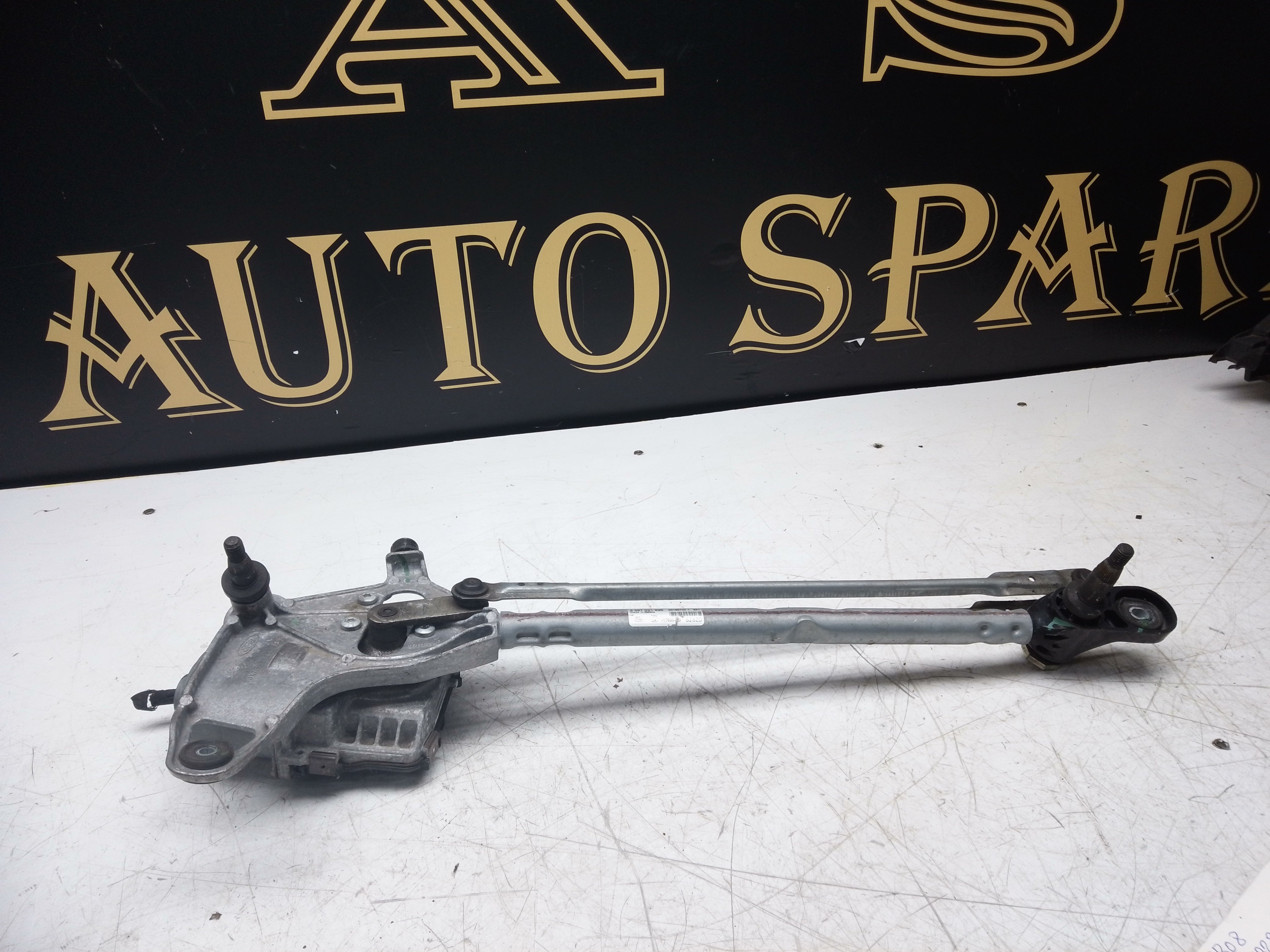 Ford Focus MK4 2018–2024 Front Wiper Motor with Linkage (JX7B-17504-BB)