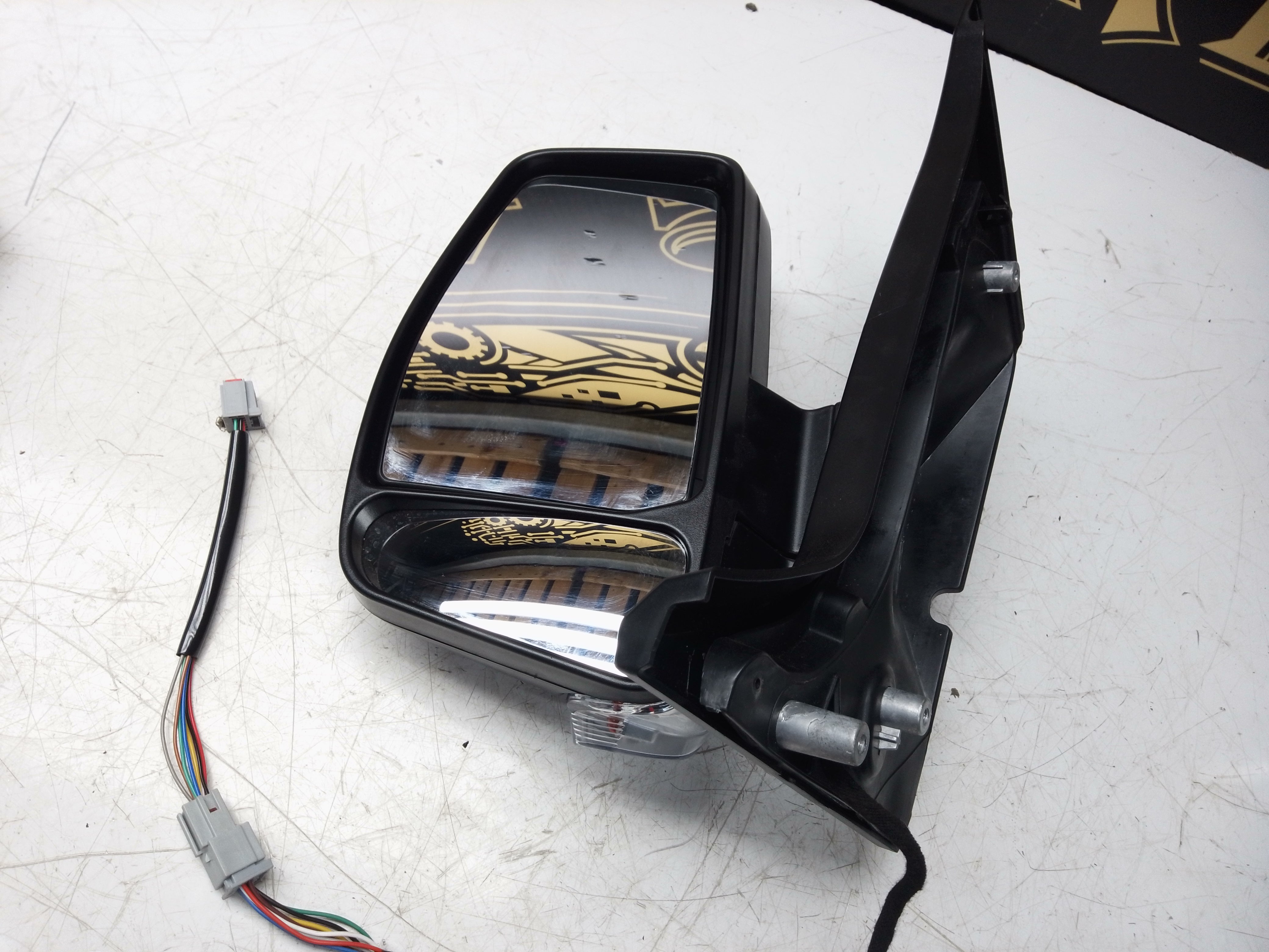 Ford Transit Custom 2014-17 Left Long Arm Mirror