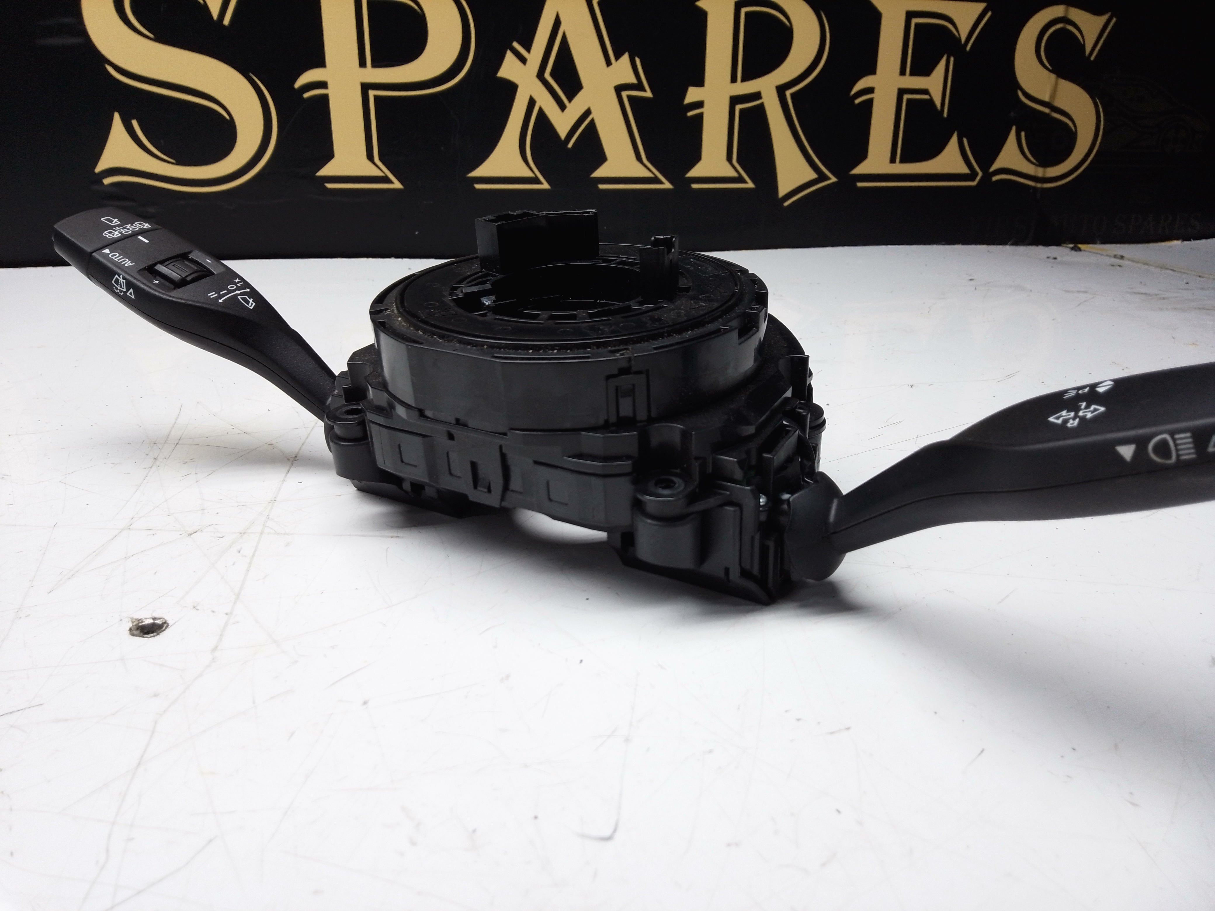 BMW X5, F15, X6 F16 Wiper Indicator Stalk (9368599)