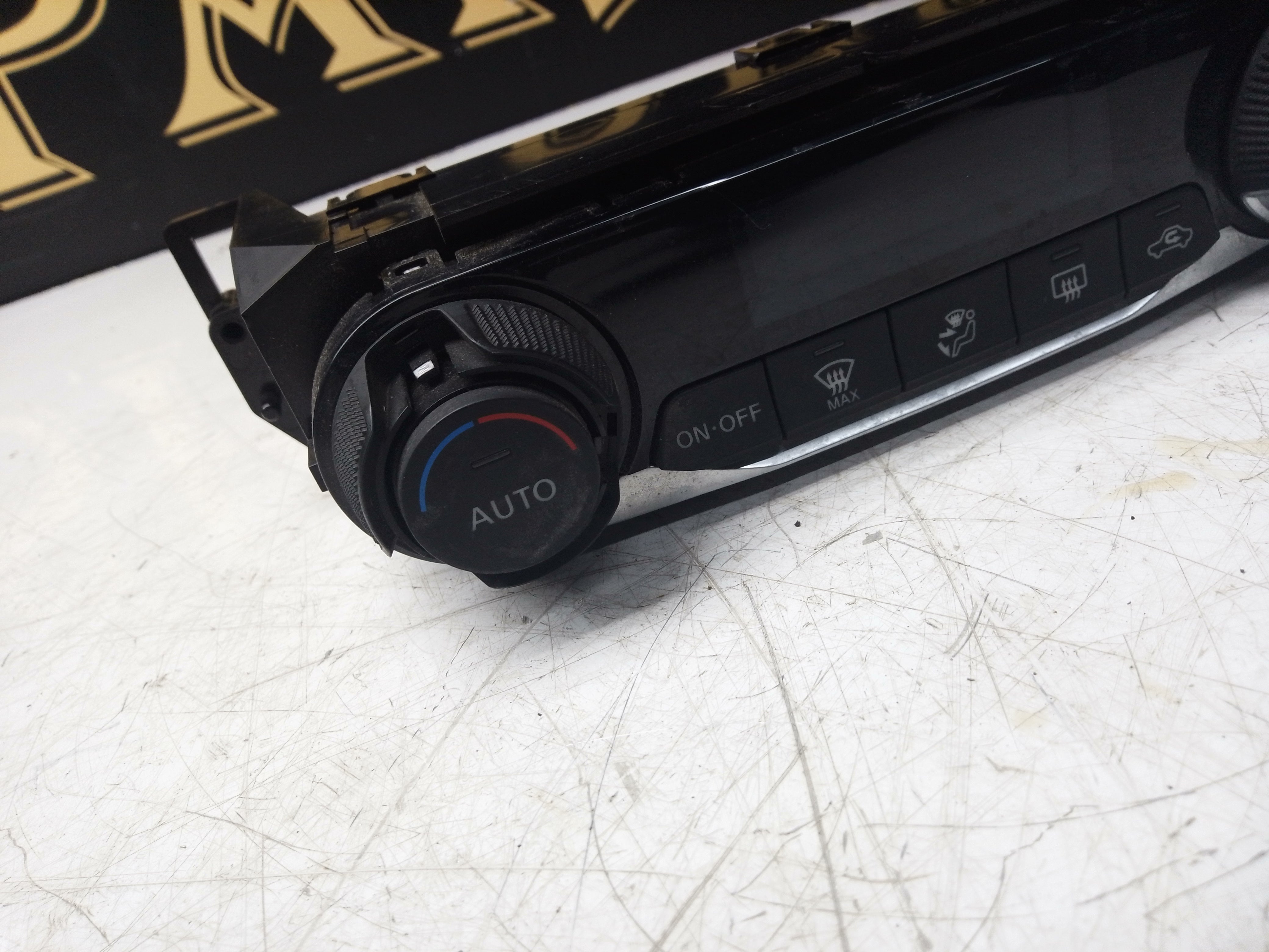 Nissan Micra K14 2017-2023 Heater Climate Control Panel Switch (27500-5FA5A)