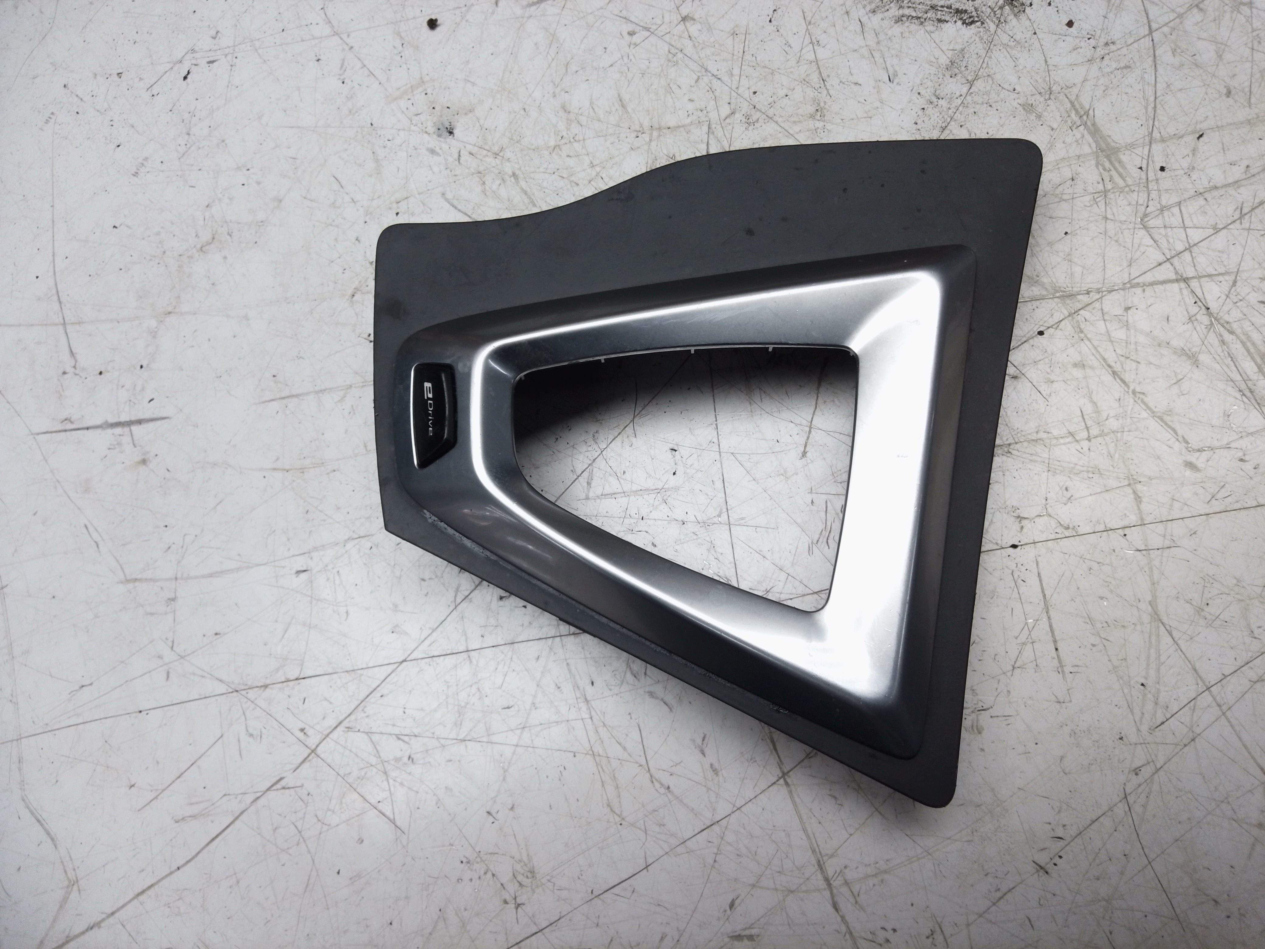 BMW 3 Series F30 LCI Hybrid 330e Gear Selector Switch Trim Cover Panel (9368700)