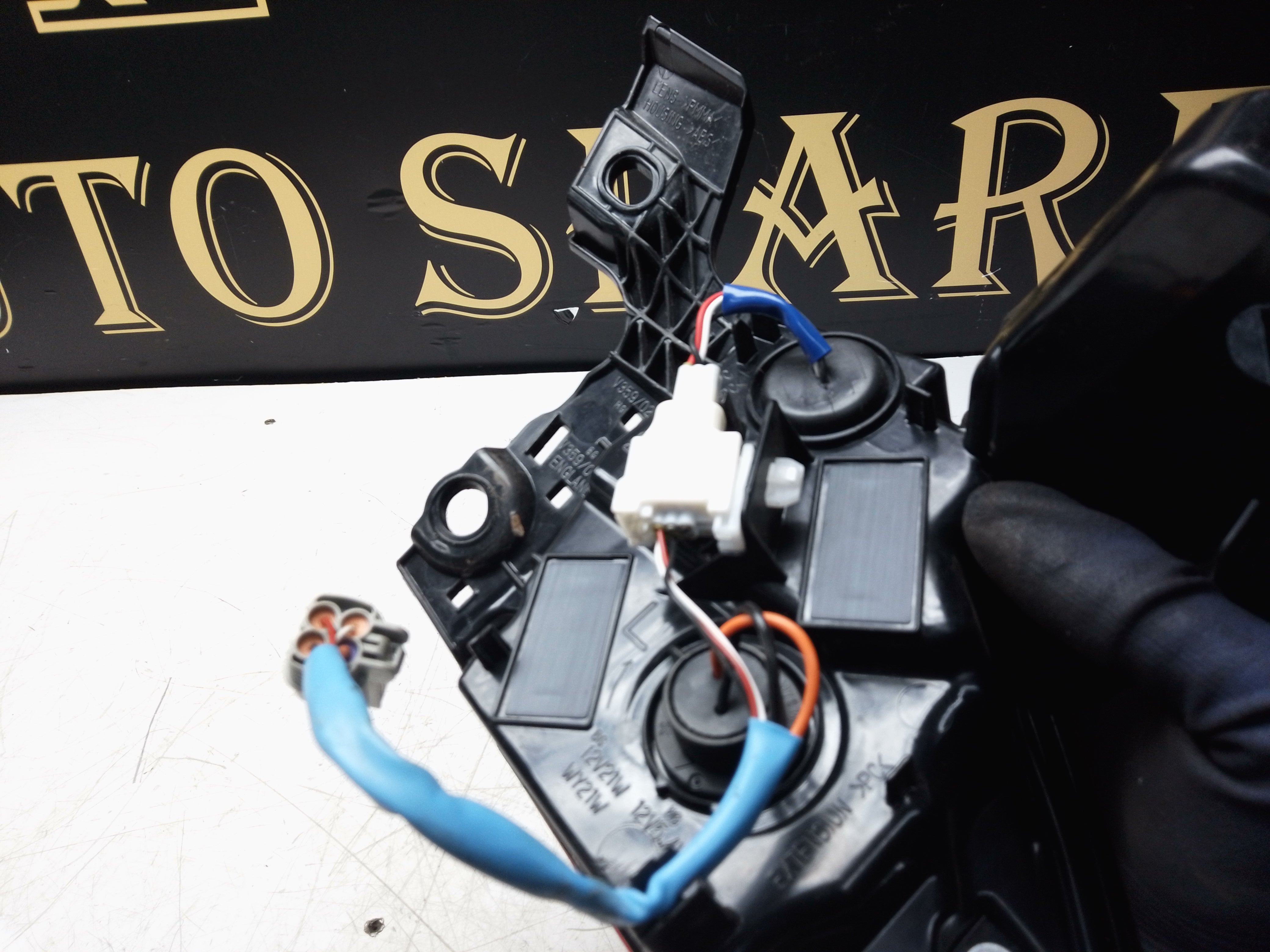 Nissan Qashqai J12 2021–2024 Left Rear Tail Light (2208D02F)