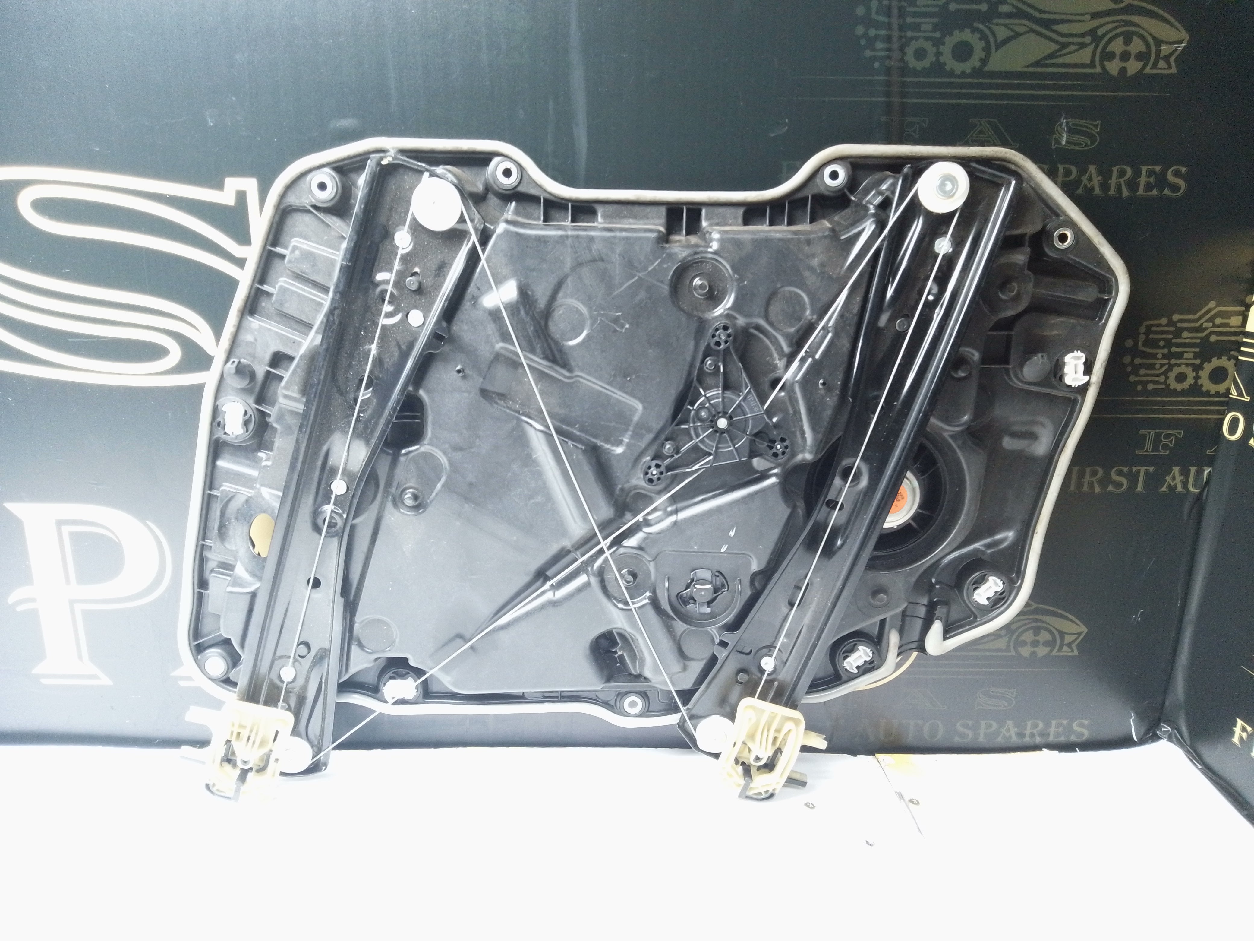 BMW 3 G20, G80, G28 Front Left Window Mechanism 318D (7 432 231 11)