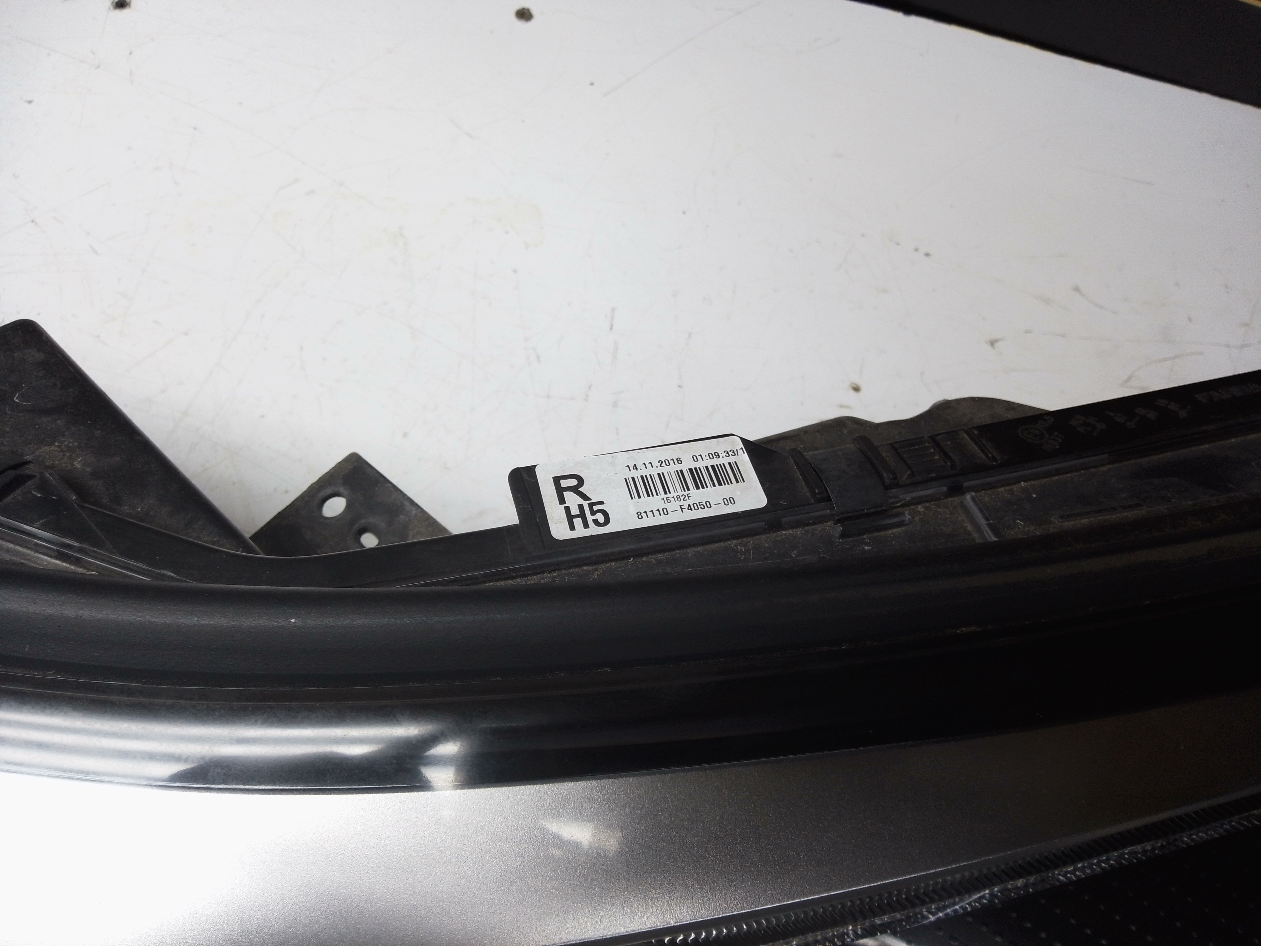 Toyota C-HR 2016–19 LED Right Headlight (81110-F4050-00)