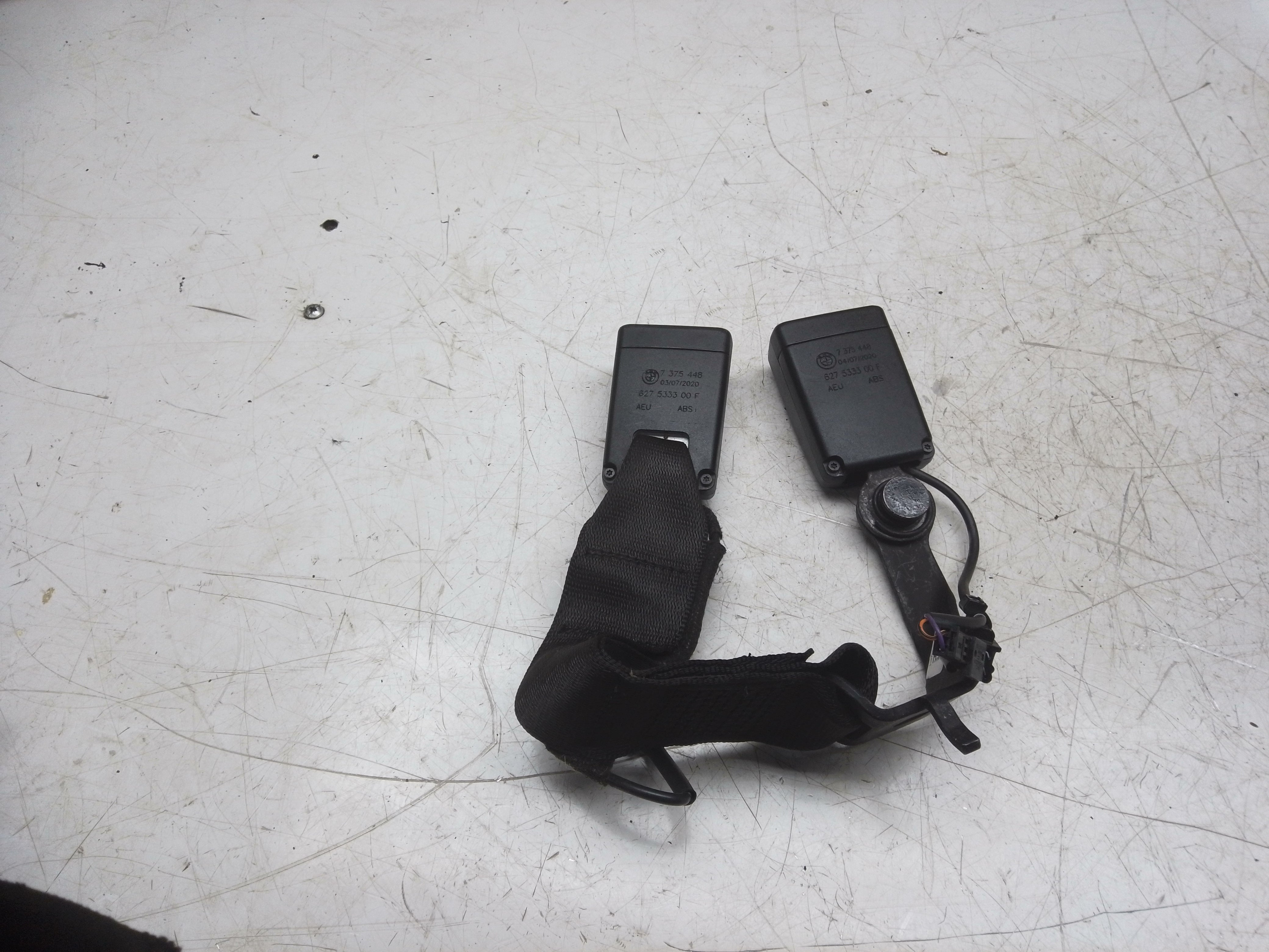 BMW 3 Series 2015 F30 F31 Rear Twin Double Seat Belt Buckle (7375448)