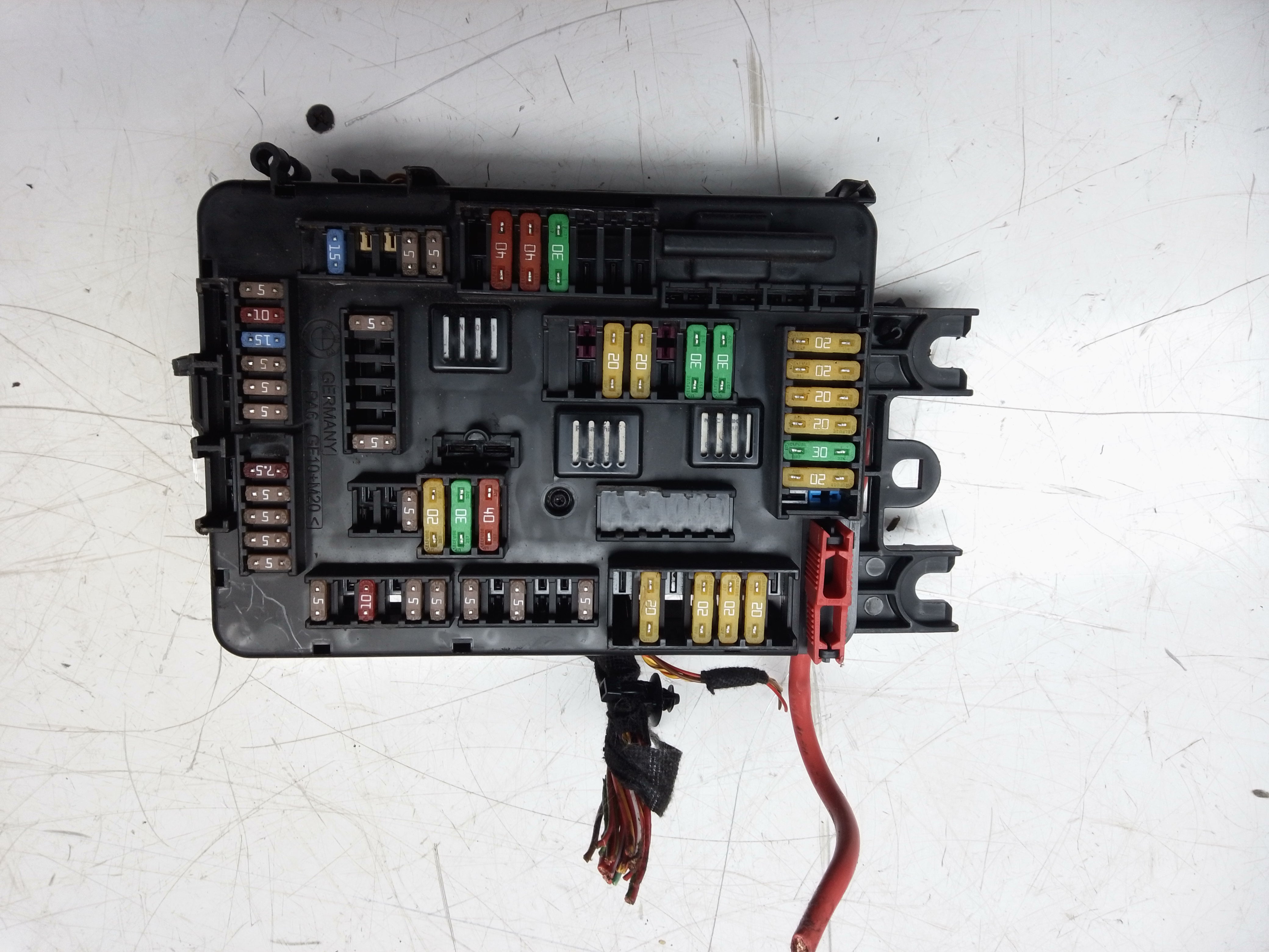BMW 1 Series F20 F21 2015 Fuse Relay Box (9389070)