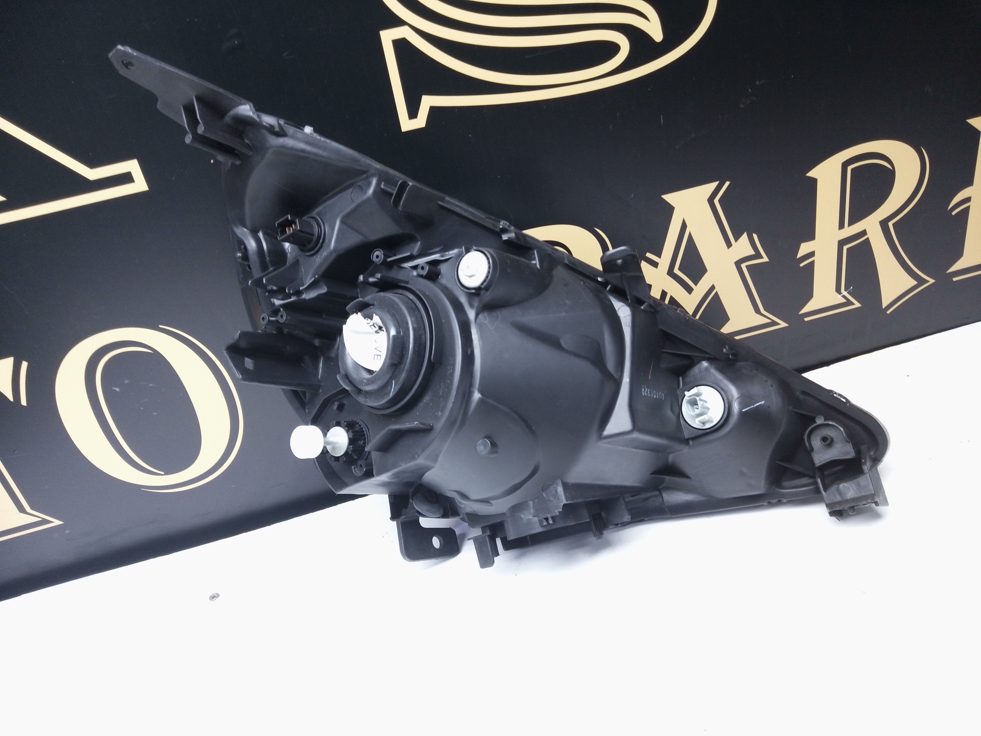 Honda Jazz Left/Passenger Headlight 2004–2008