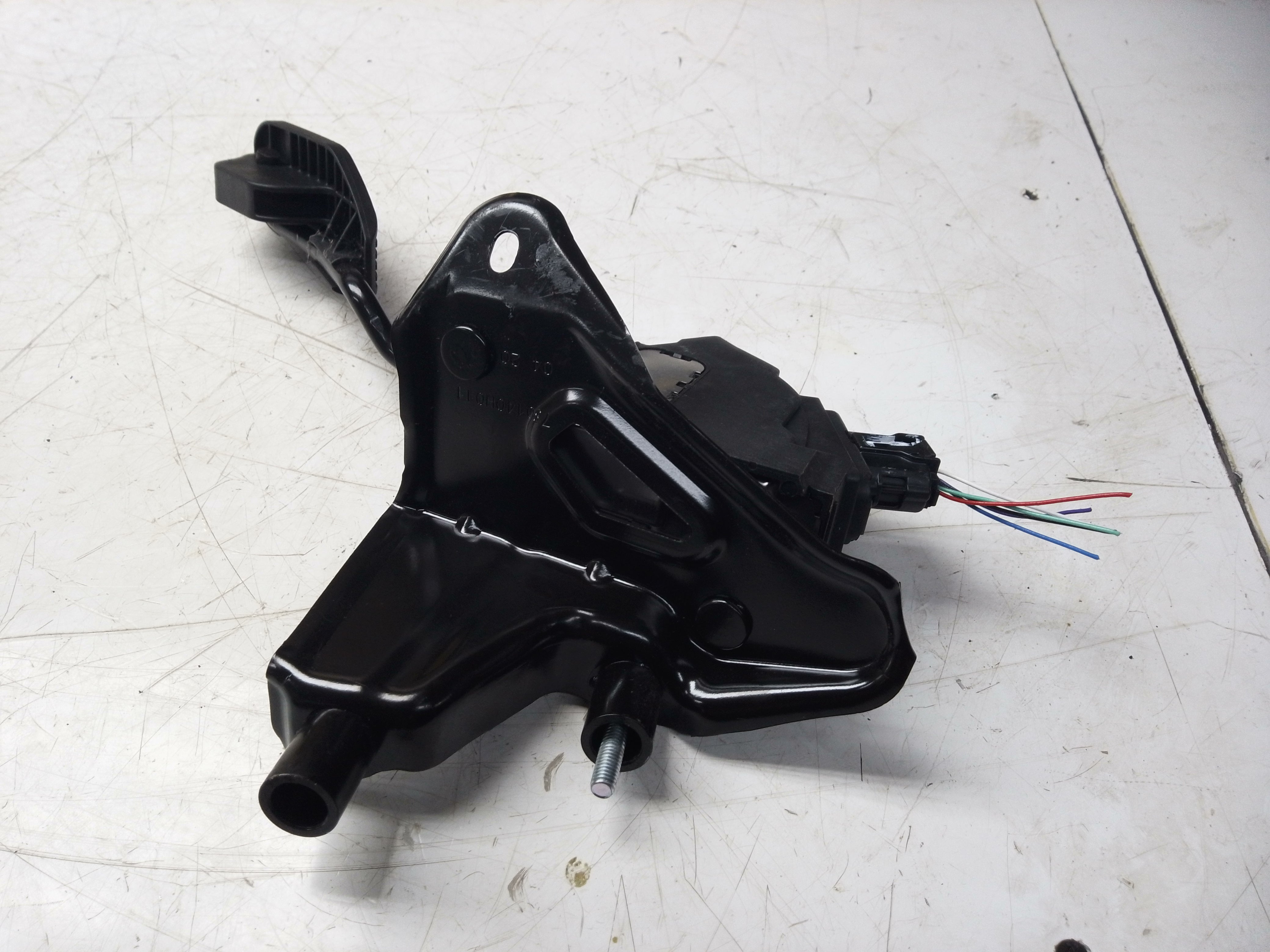 Toyota Aygo 2014-2018 Accelerator Pedal (78110-0H060)