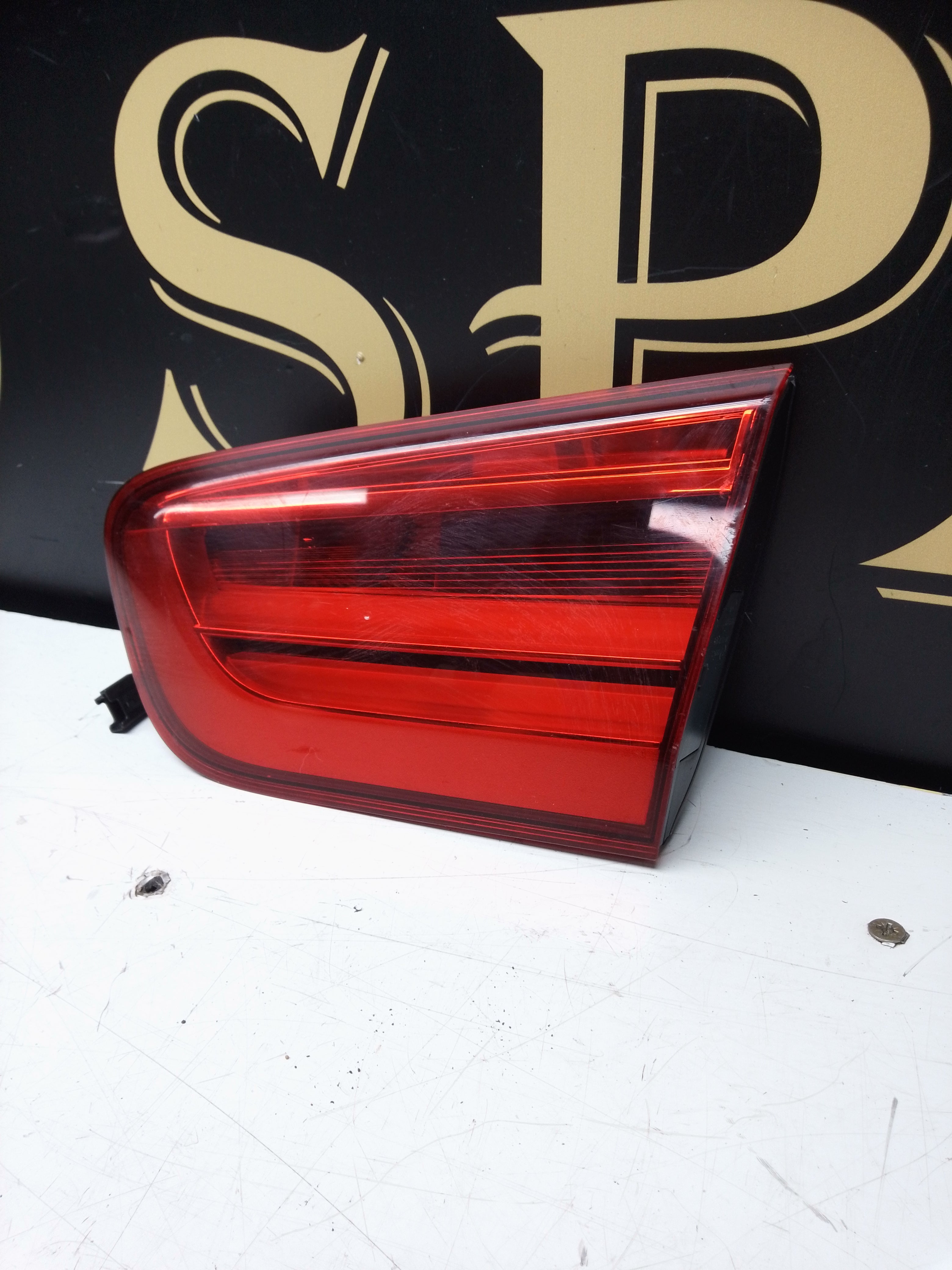 BMW 1 Series F20 F21 LCI Right Inner Tail Light Driver Side (7359020-09) 2015–2019