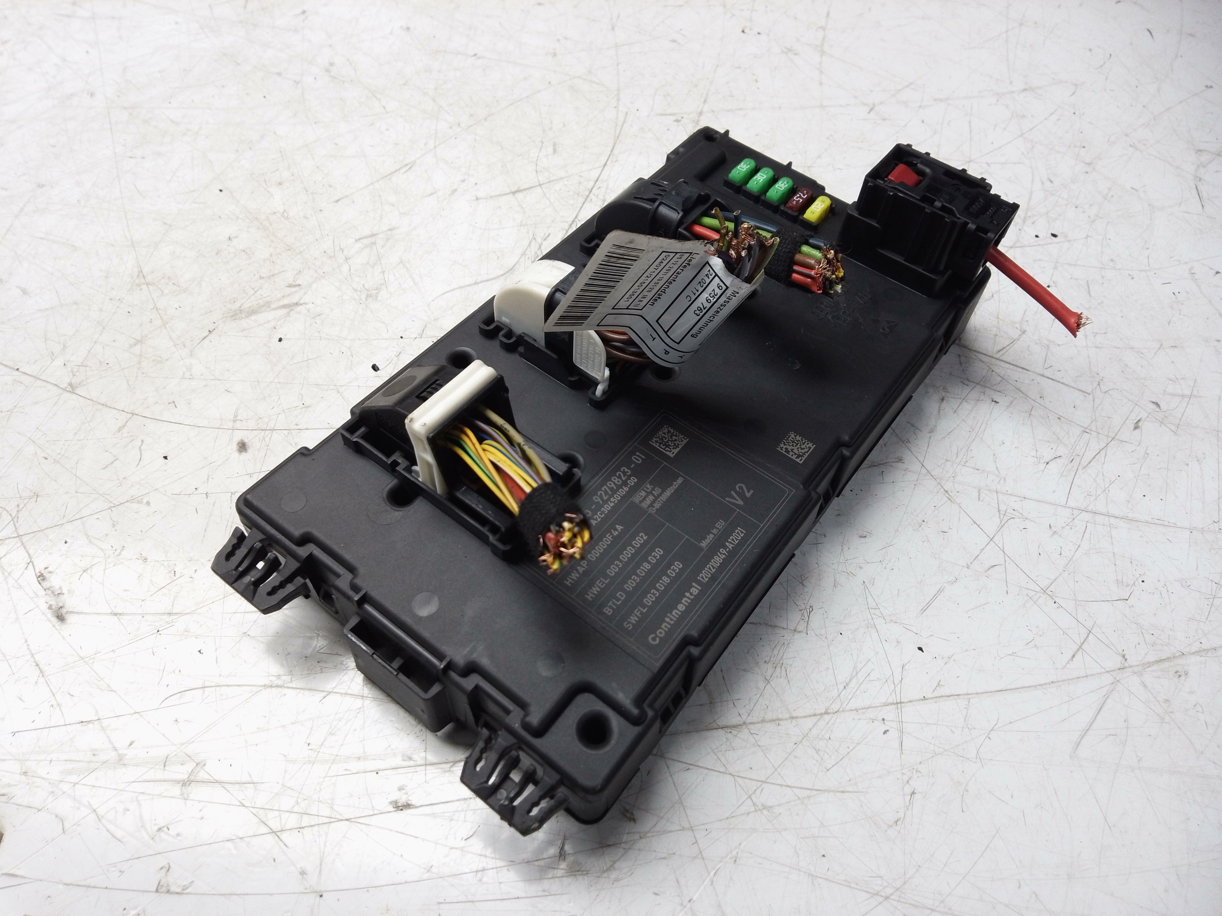BMW 3 Series F30 F31 320i 320D 2012-2015 Rear Fuse Box Control Module (9279823)