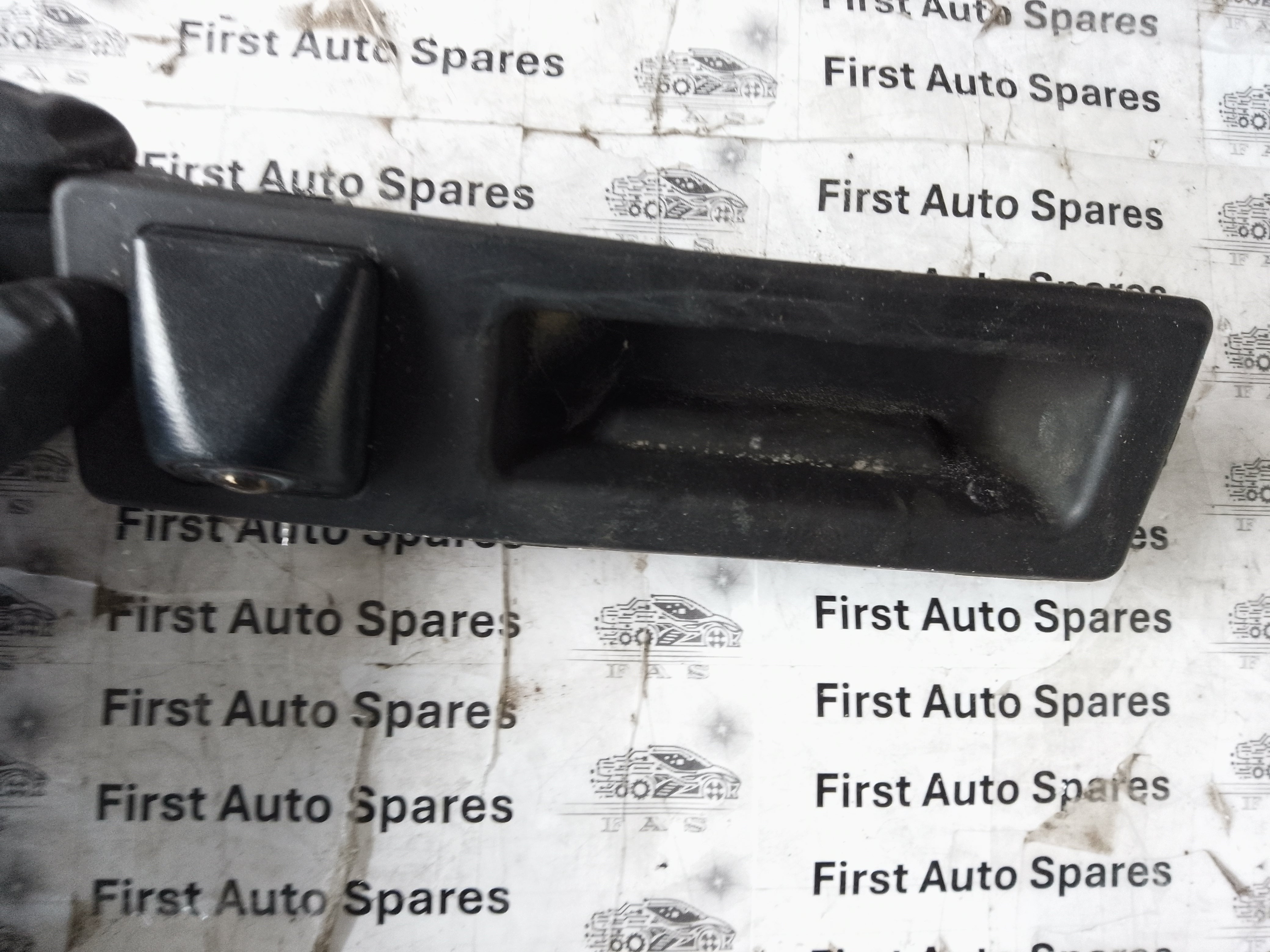 BMW F01 F02 F06 F10 F11 F12 F25 F13 F30 F31 F32 Rear View Camera (9240351)