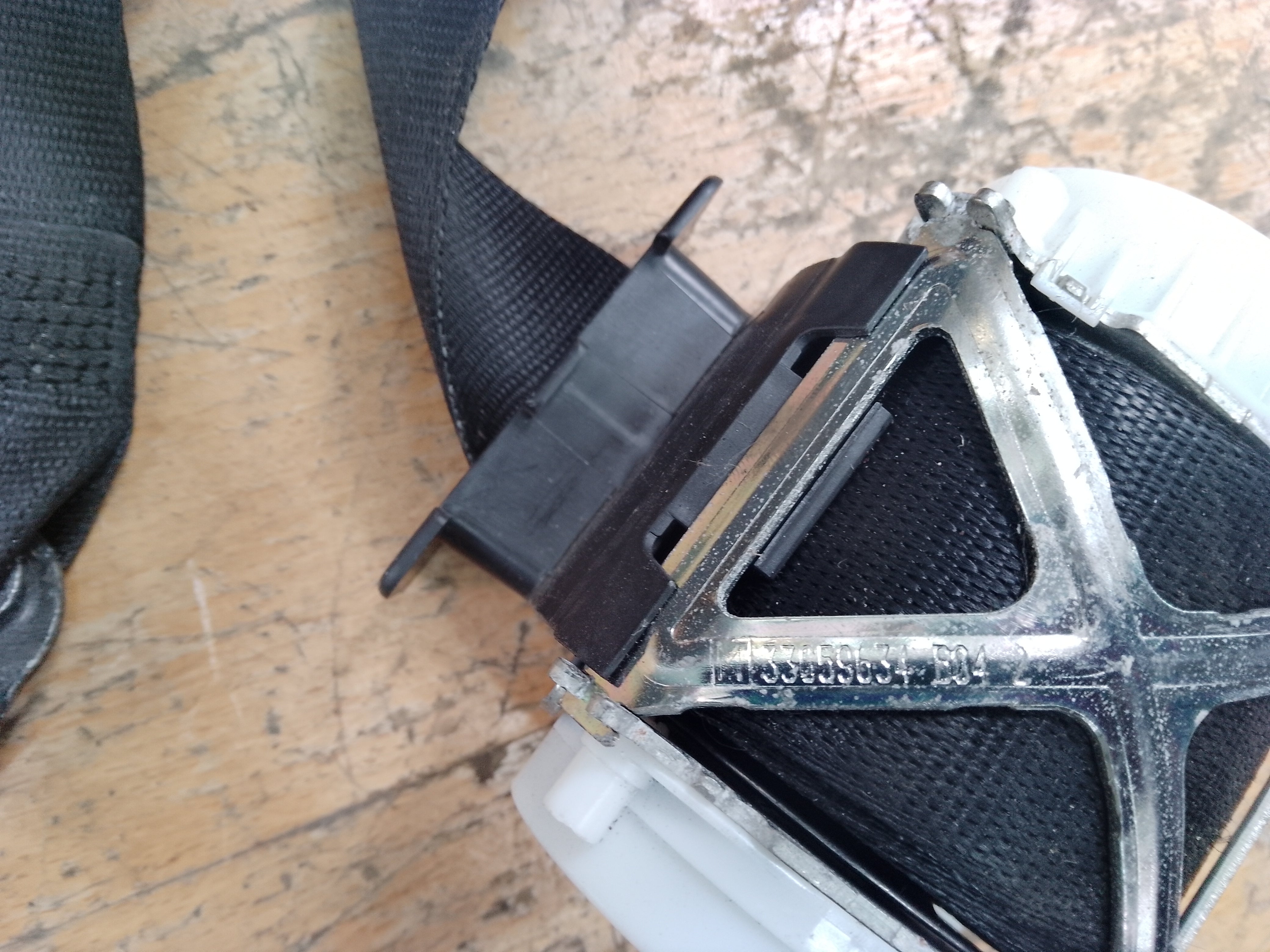 BMW 3, 4 Series 2014-2020 F30 Front Left Passenger Seat Belt (34078320D)