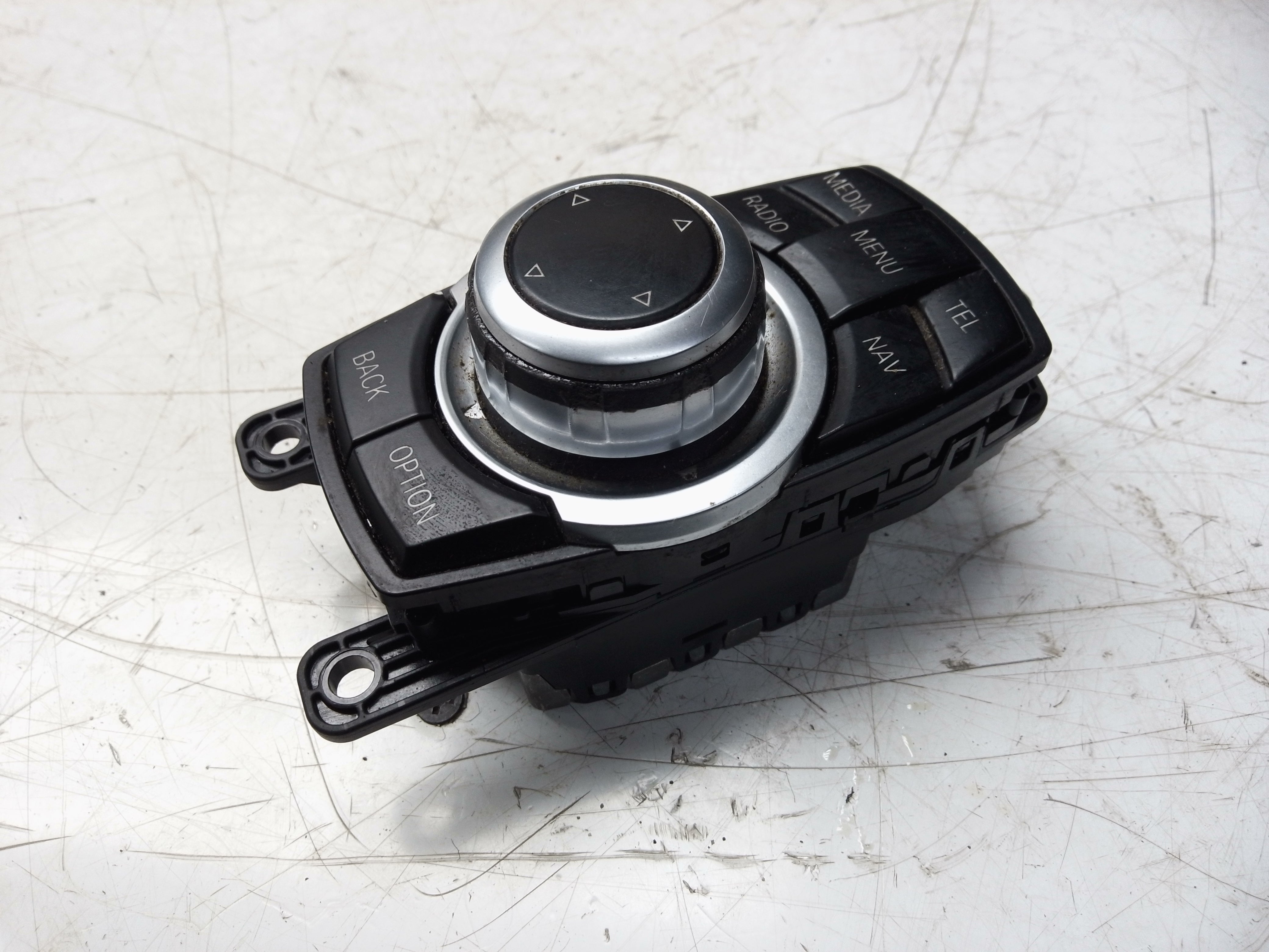 BMW 1 Series F20 Multimedia NBT Unit iDrive Kit (8792148) (9322122) (9286699)