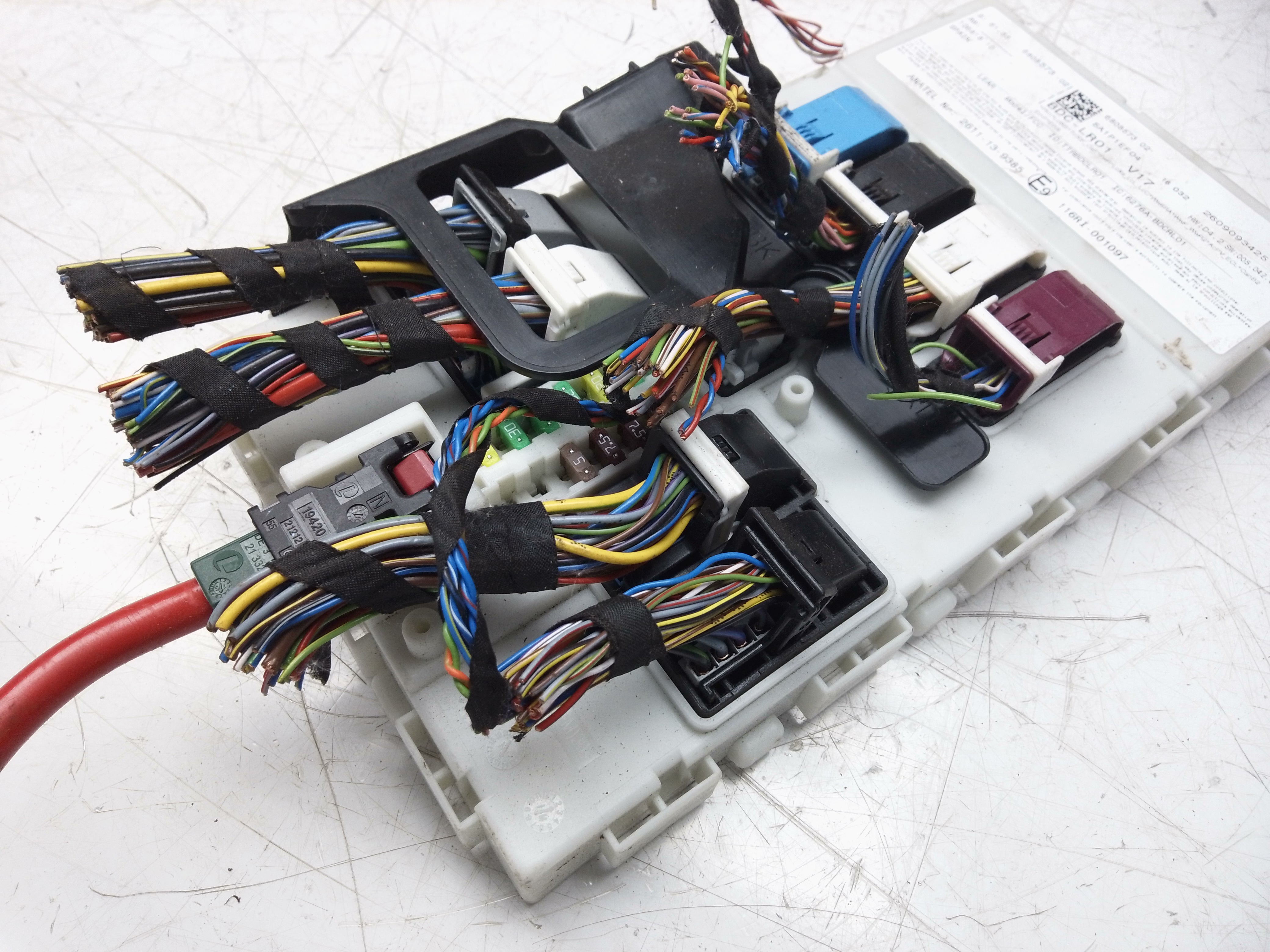 BMW X5 F15 BCM Body Control Module (6808573-02)