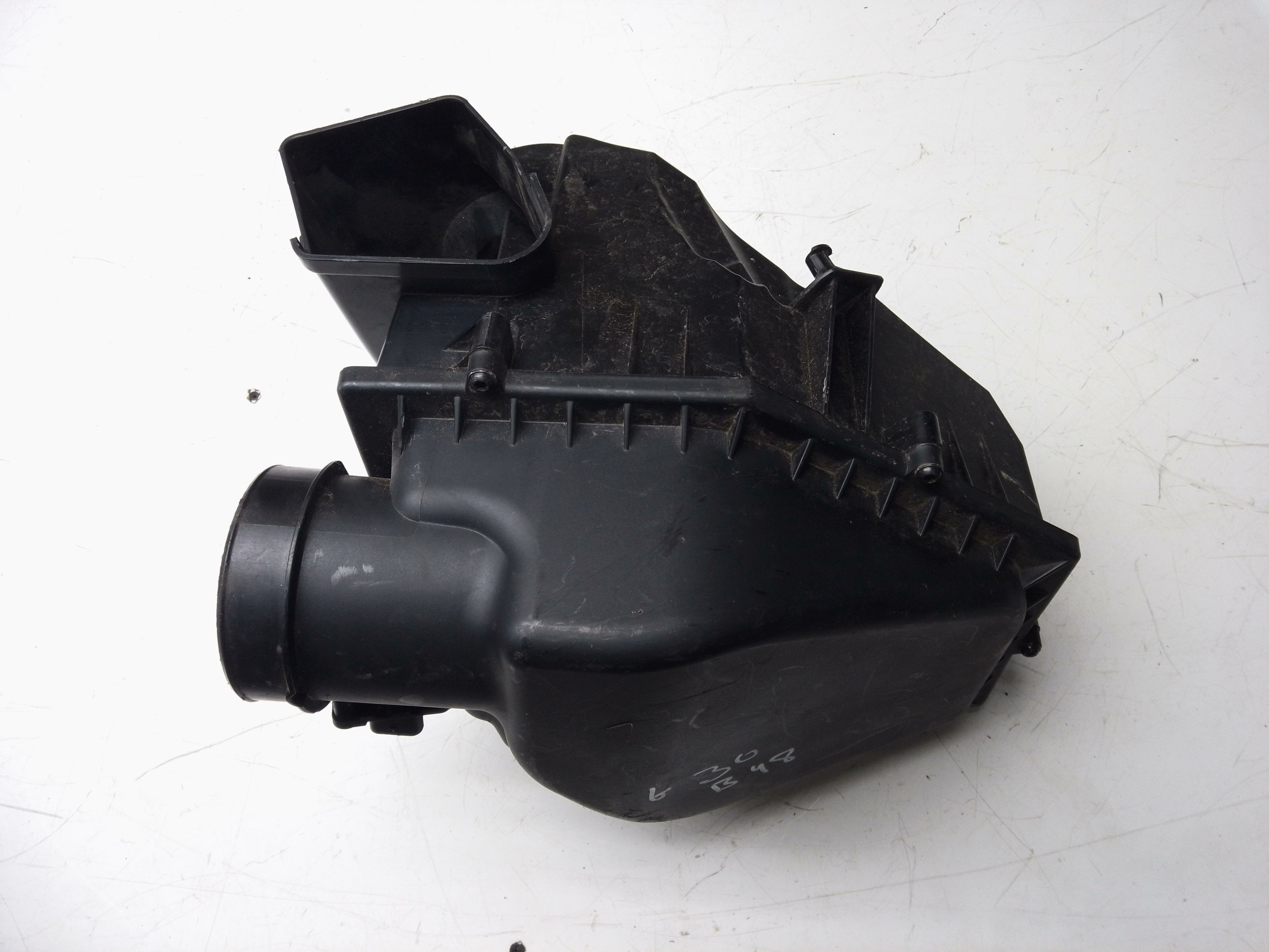 BMW 5 Series G30 B48 Air Filter Box (8577140)