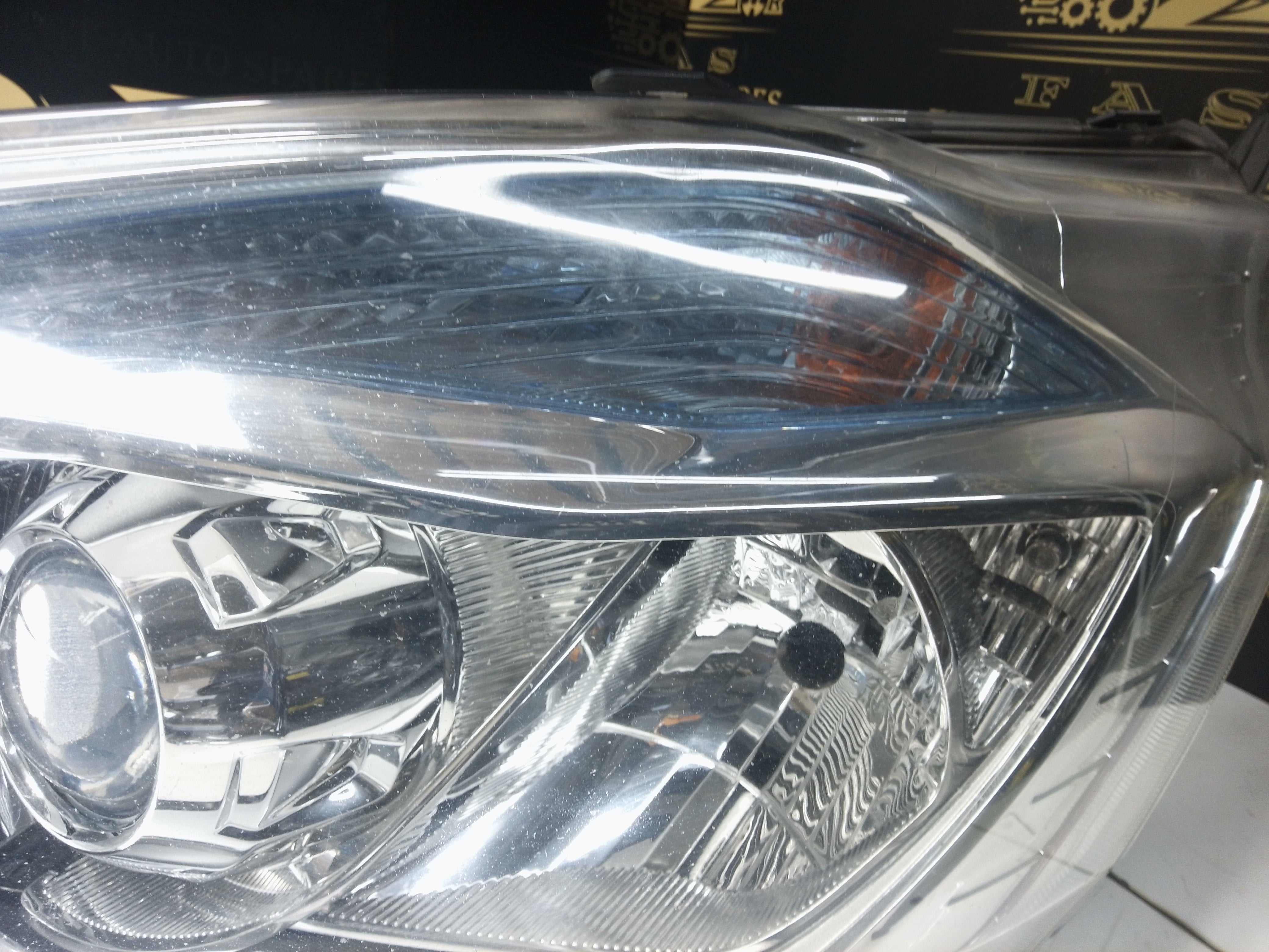 Ford Transit Custom 2016 Left Headlight