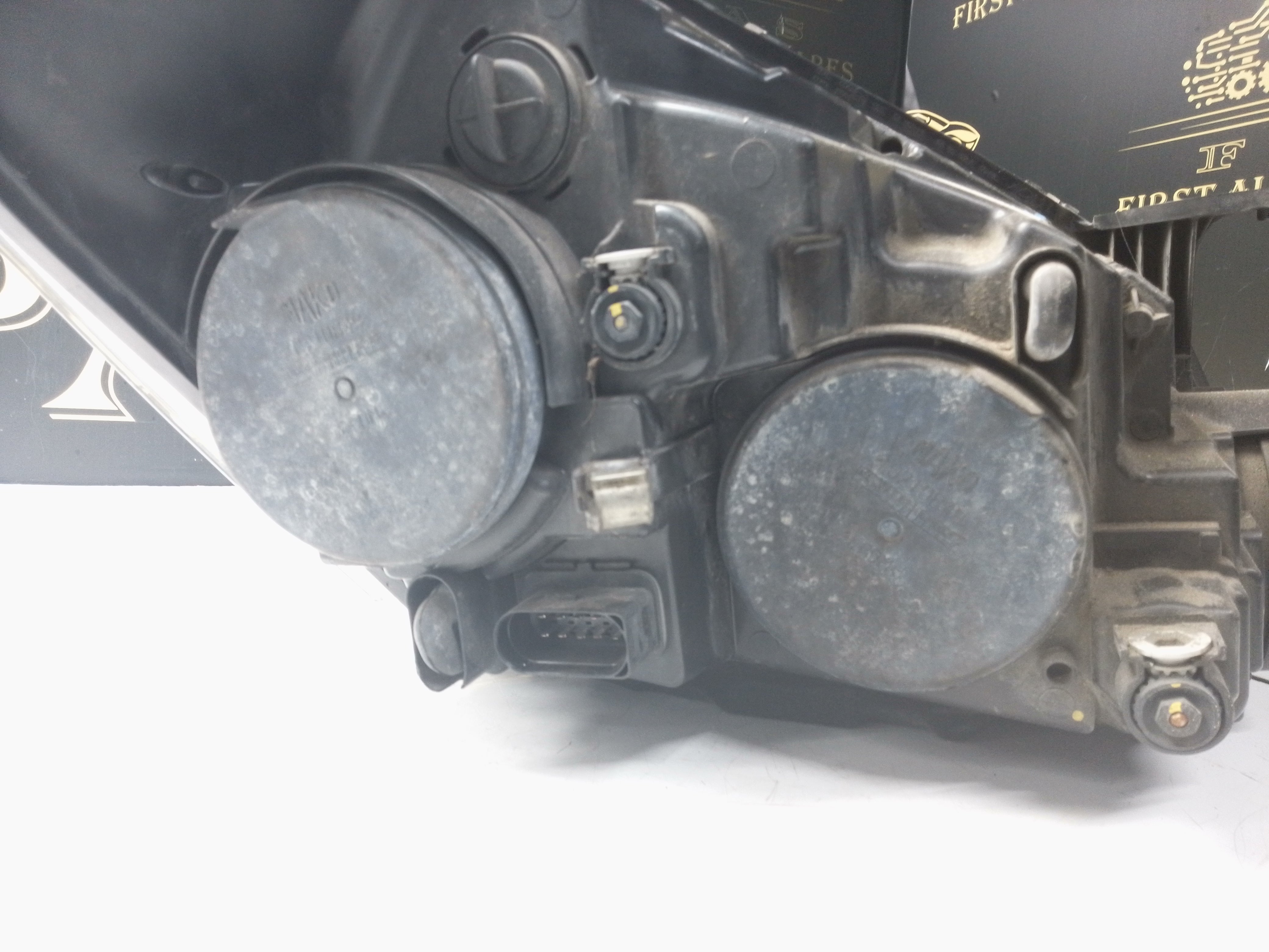 Ford Transit Custom 2016 Left Headlight