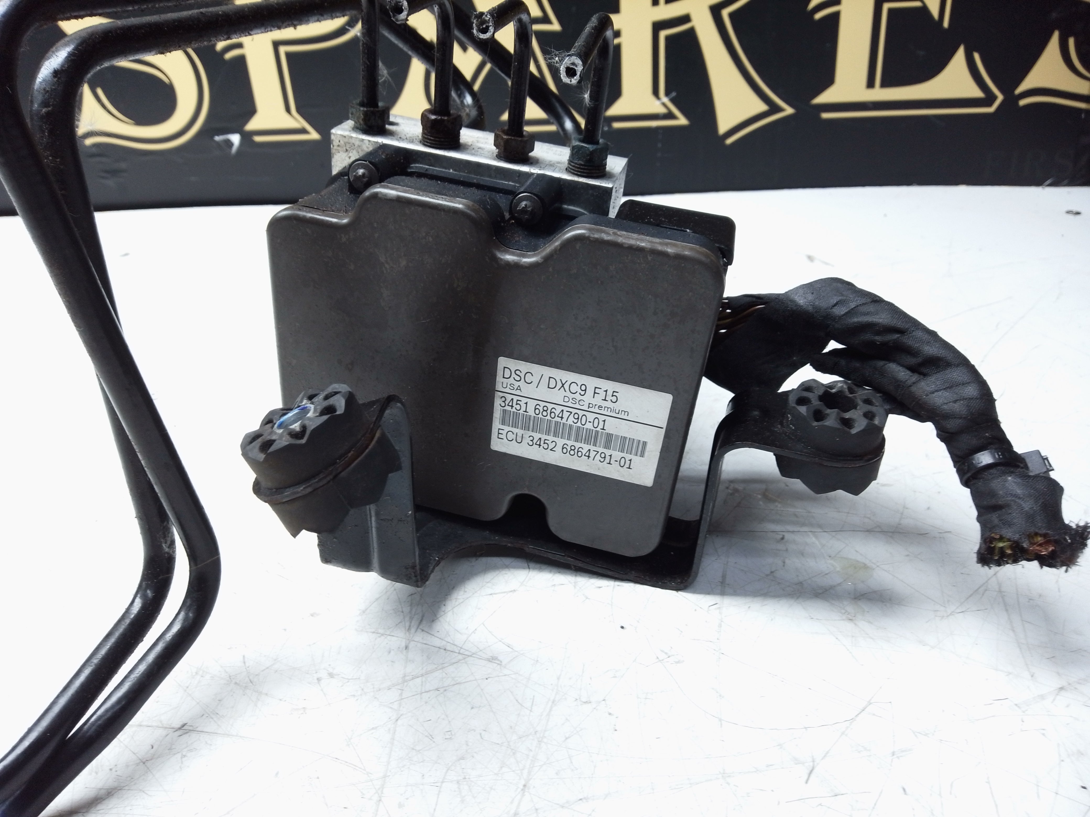 BMW X5 X6 Series F15 F16 ABS Pump Control Module (6864790) (6856841)