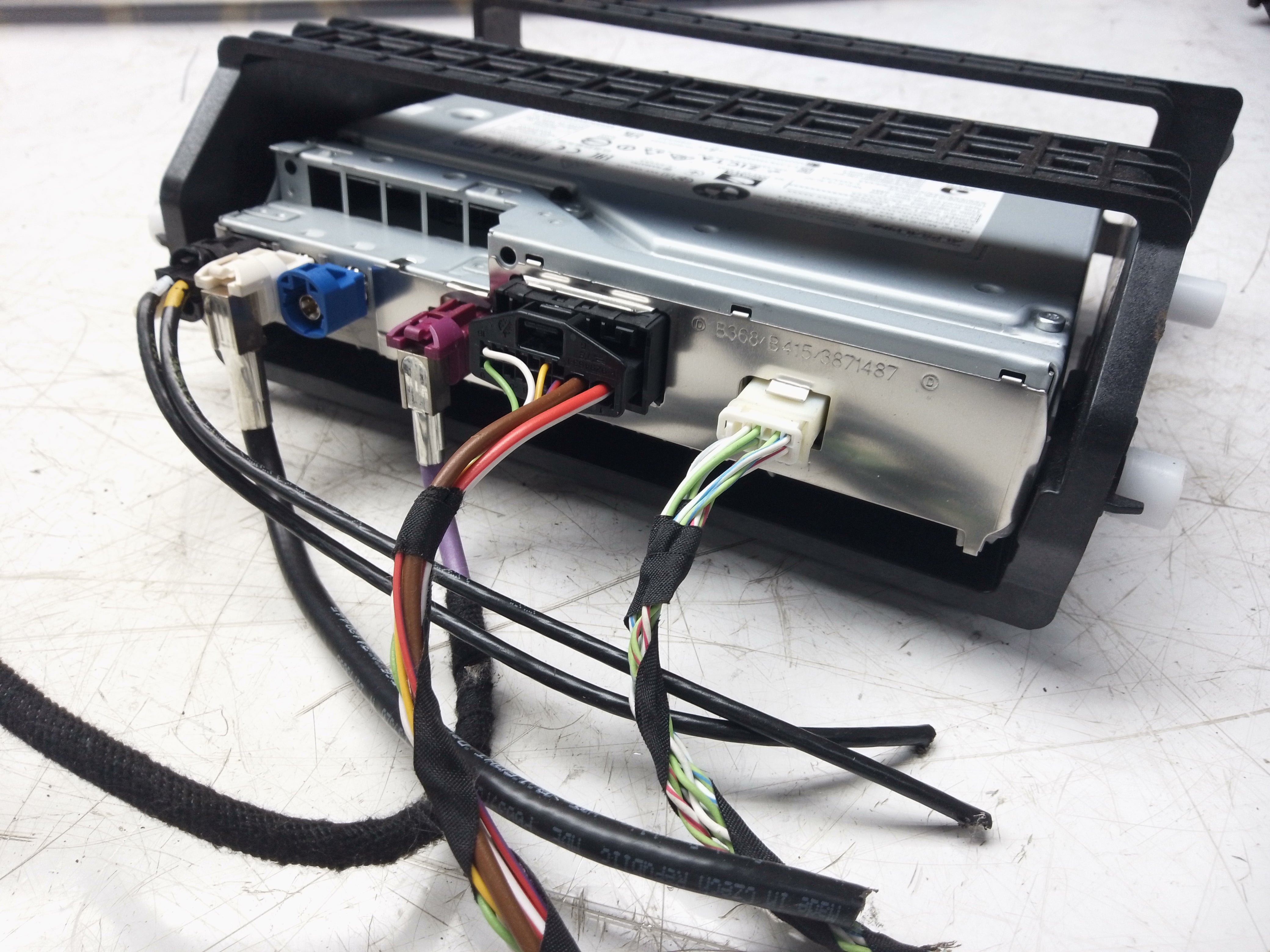 BMW X1 U11 Navigation Head Unit (CI 5B323D0 01)