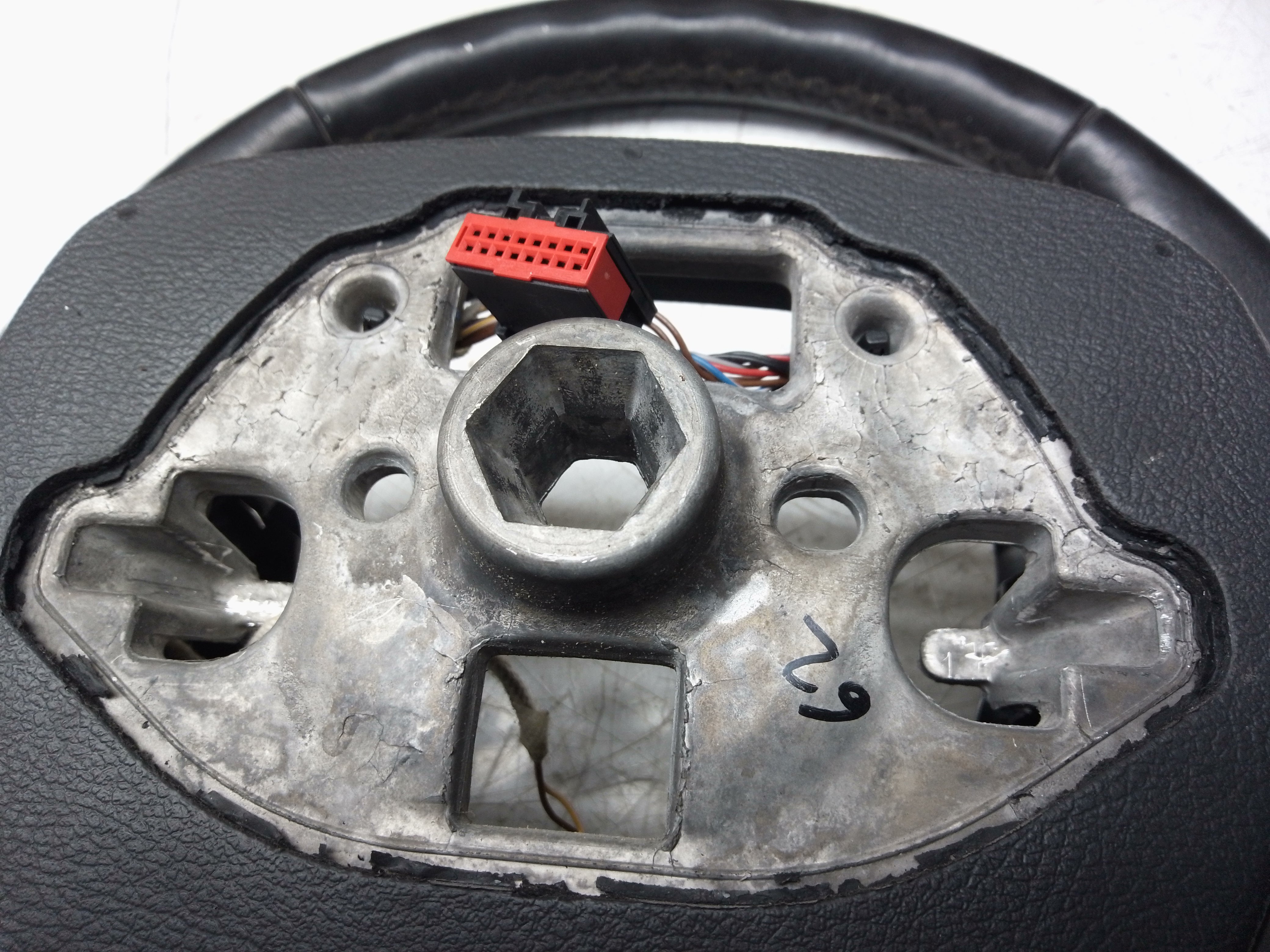 Ford Transit 350 2019 Steering Wheel (DT11-3600-GA35B8)