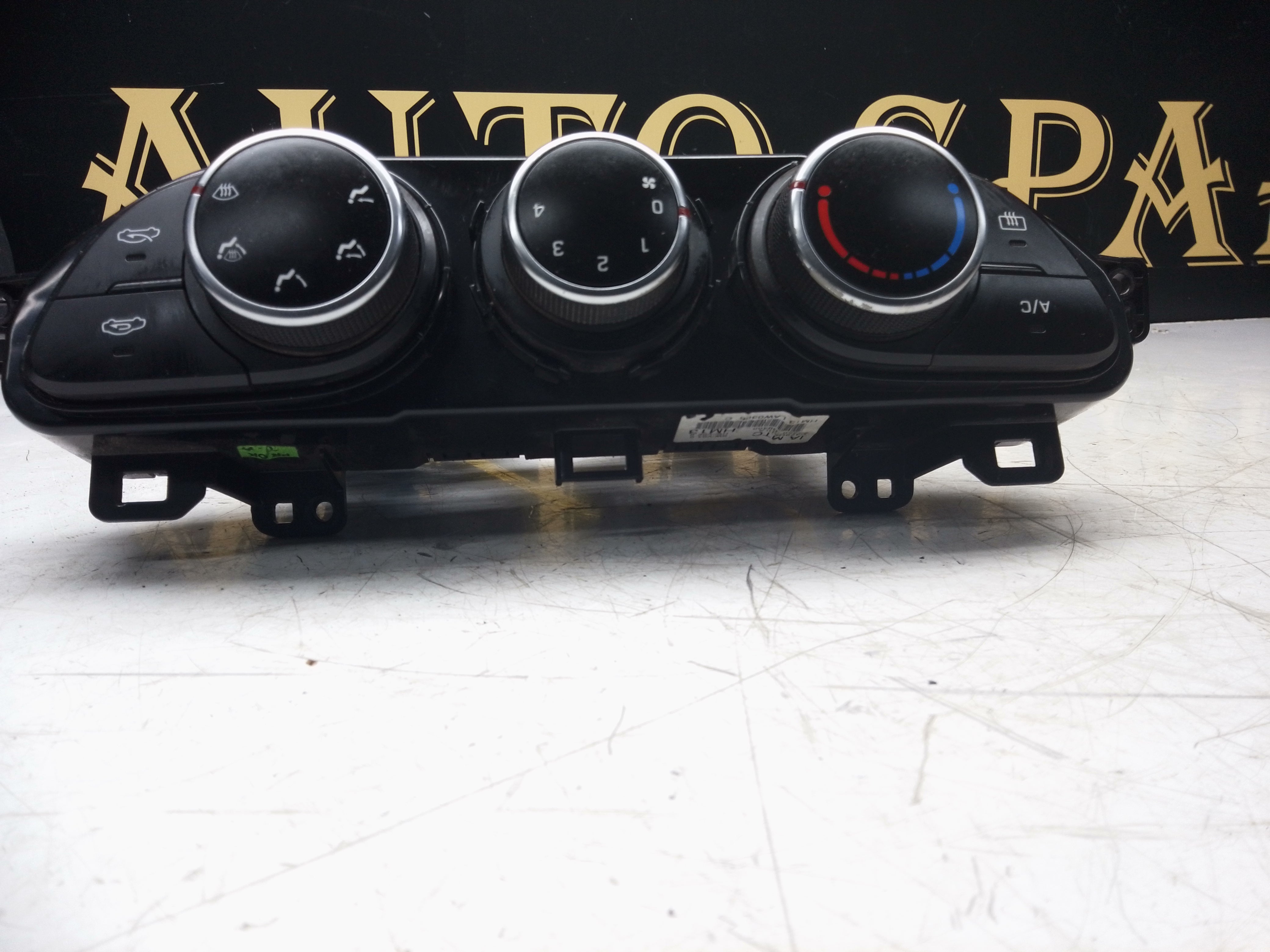 Hyundai i10 2015 A/C Heater Climate Control Panel Genuine (97250-B9400)