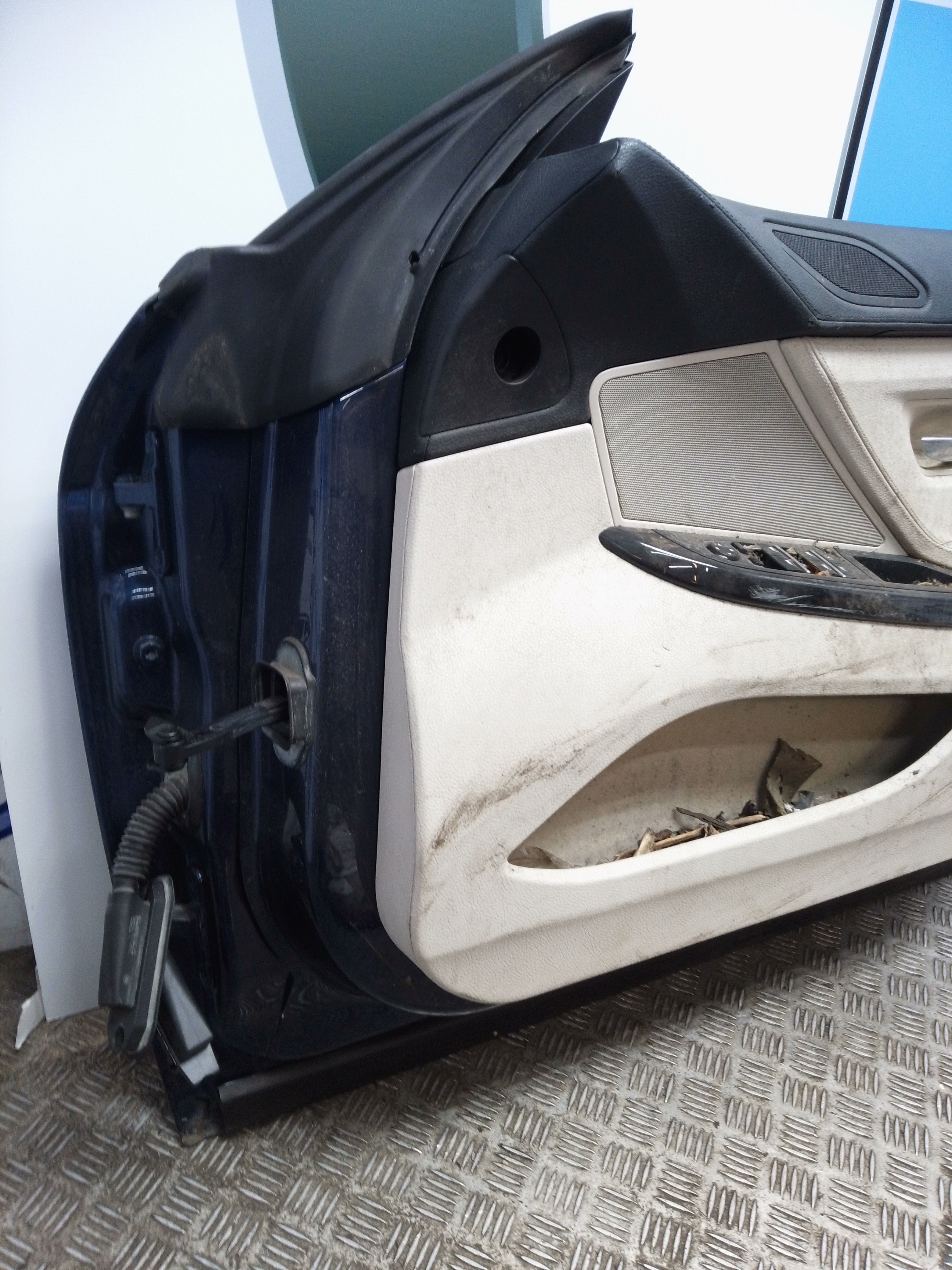 BMW 6 Series F06 Driver Side Door (Right Front Door Shell) – 2012–2018