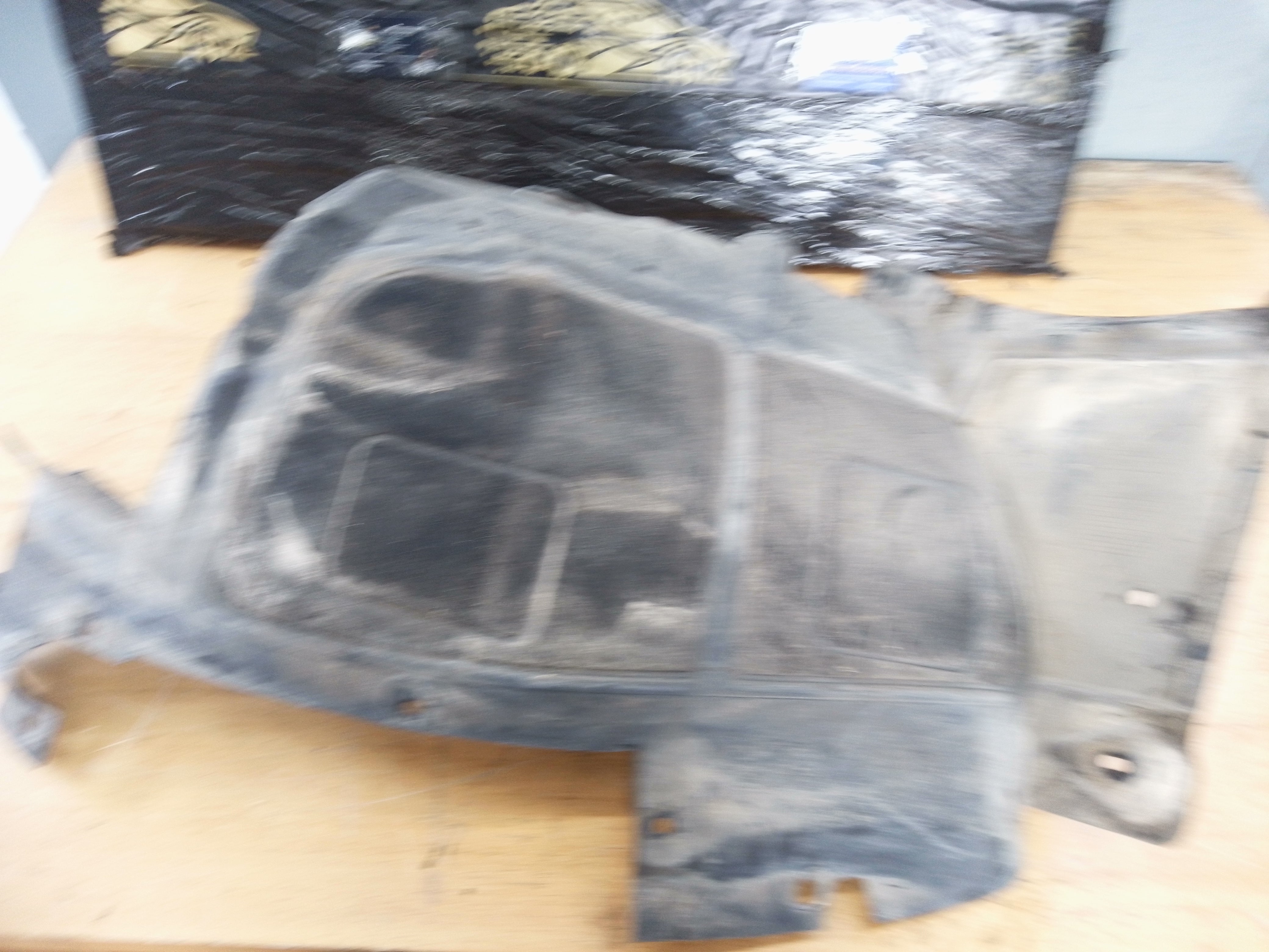 BMW X5 F15 F85 Cover Front Left Rear Wheel Arch (183114-10 / 7291197)