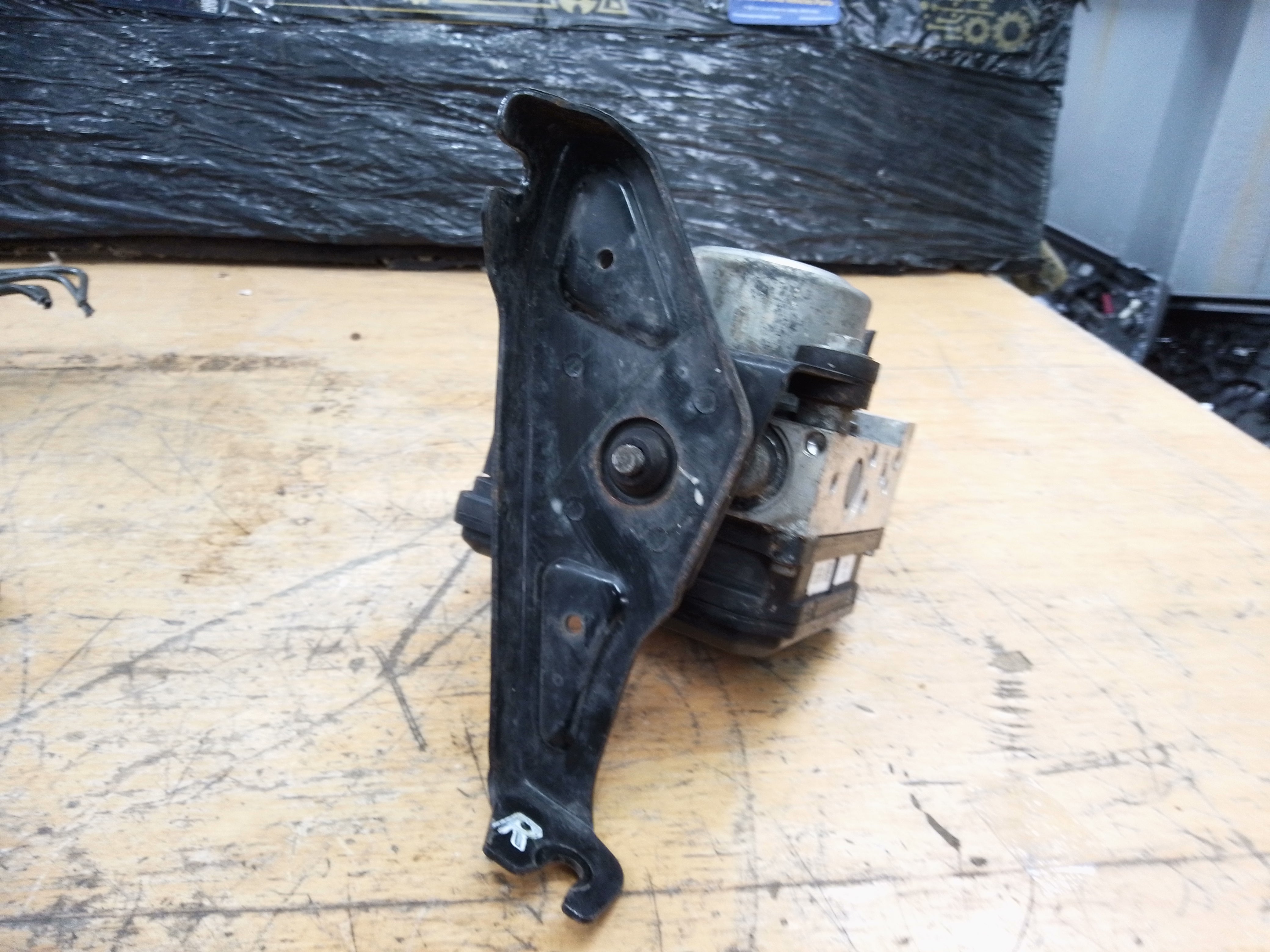 Nissan Juke 2018 F15 1.5 Diesel ABS Control Module Pump (TD8405)