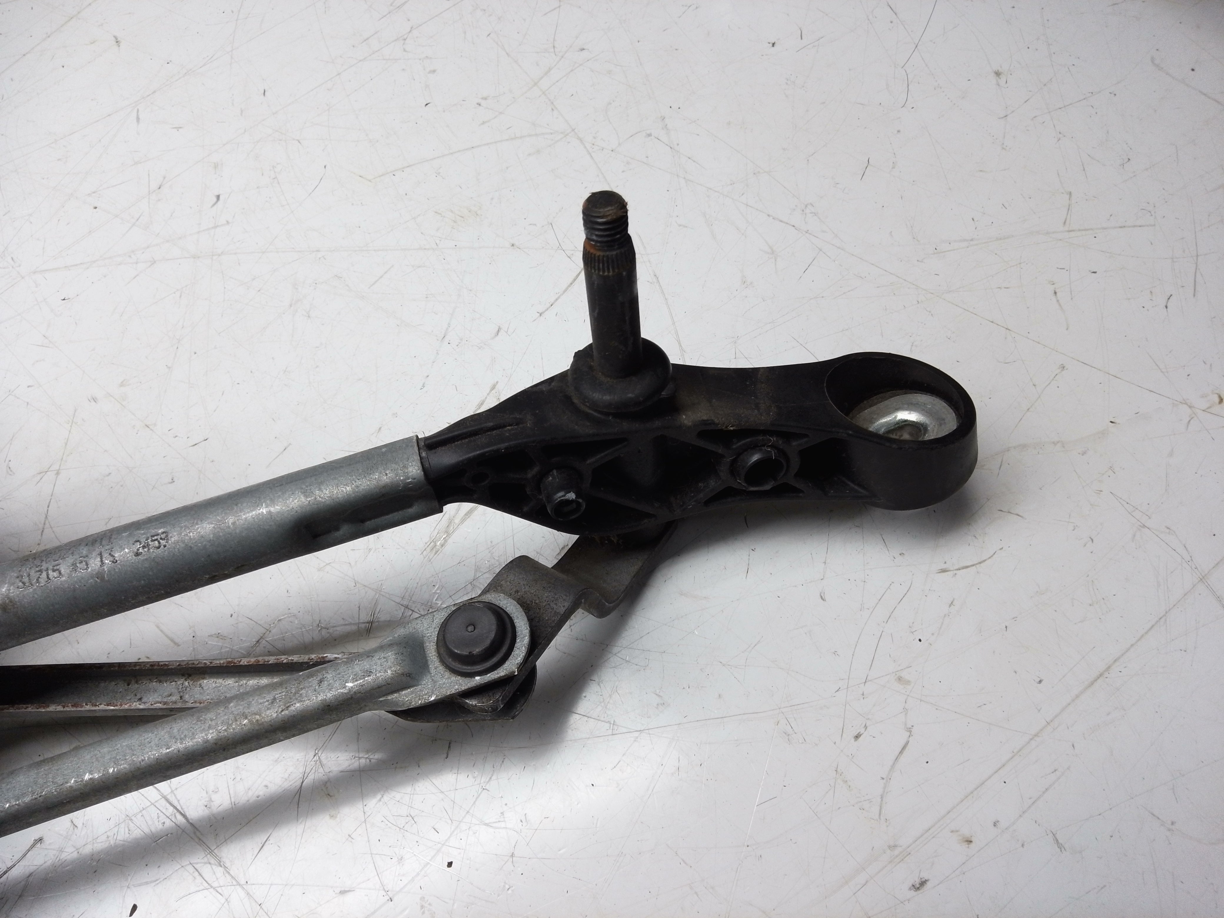 BMW 3 Series F30 Front Wiper Motor & Linkage (726750403)