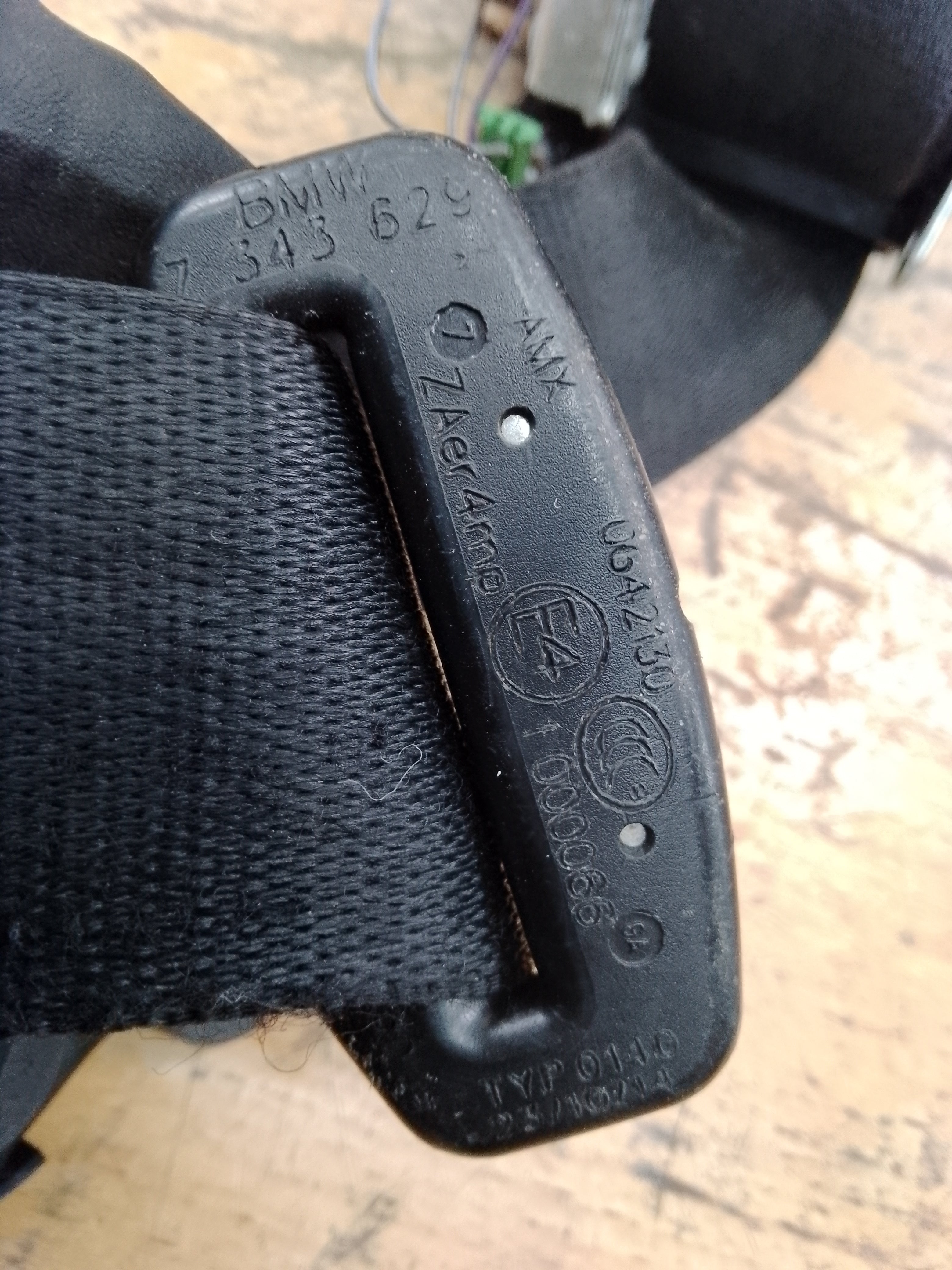 BMW X5 Series F15 Passenger Left Seat Belt Pretensioner (624640100E)