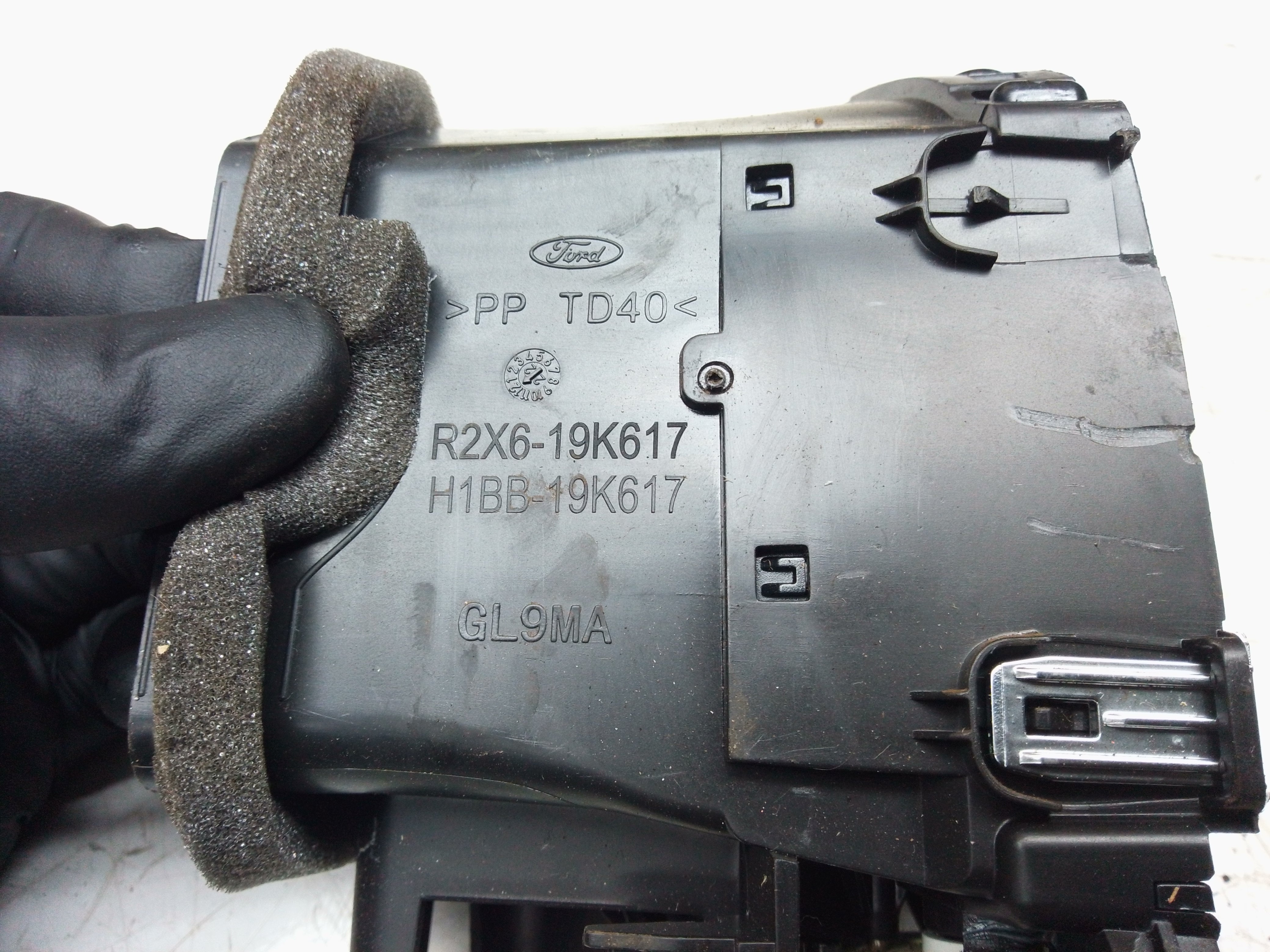 Ford Fiesta 2021 Centre Black Dashboard Vents (H1BB19K617)