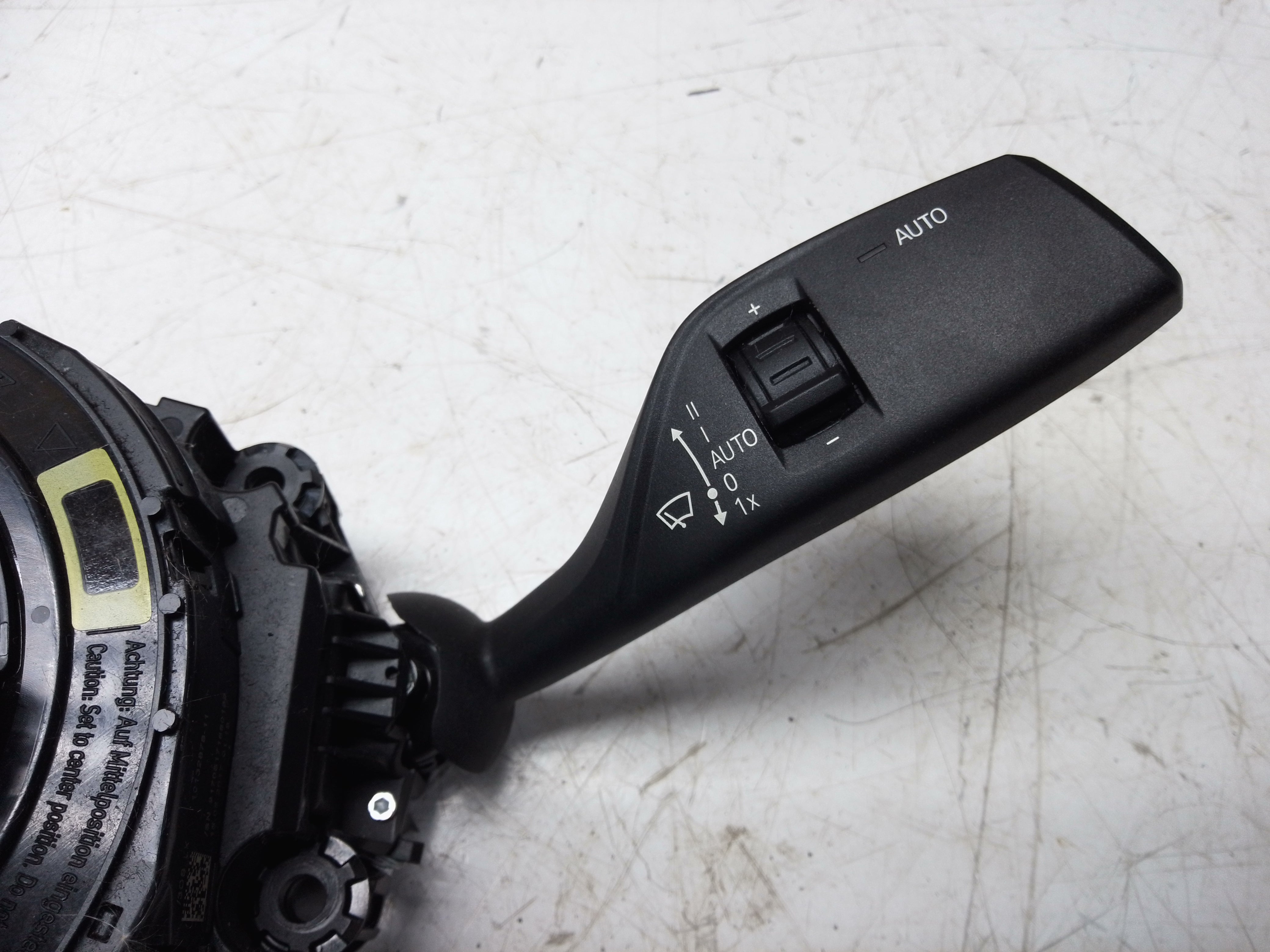 BMW 4 Series 420D F32 M-Sport Wiper Indicator Stalk Squib Unit (10281308-08)