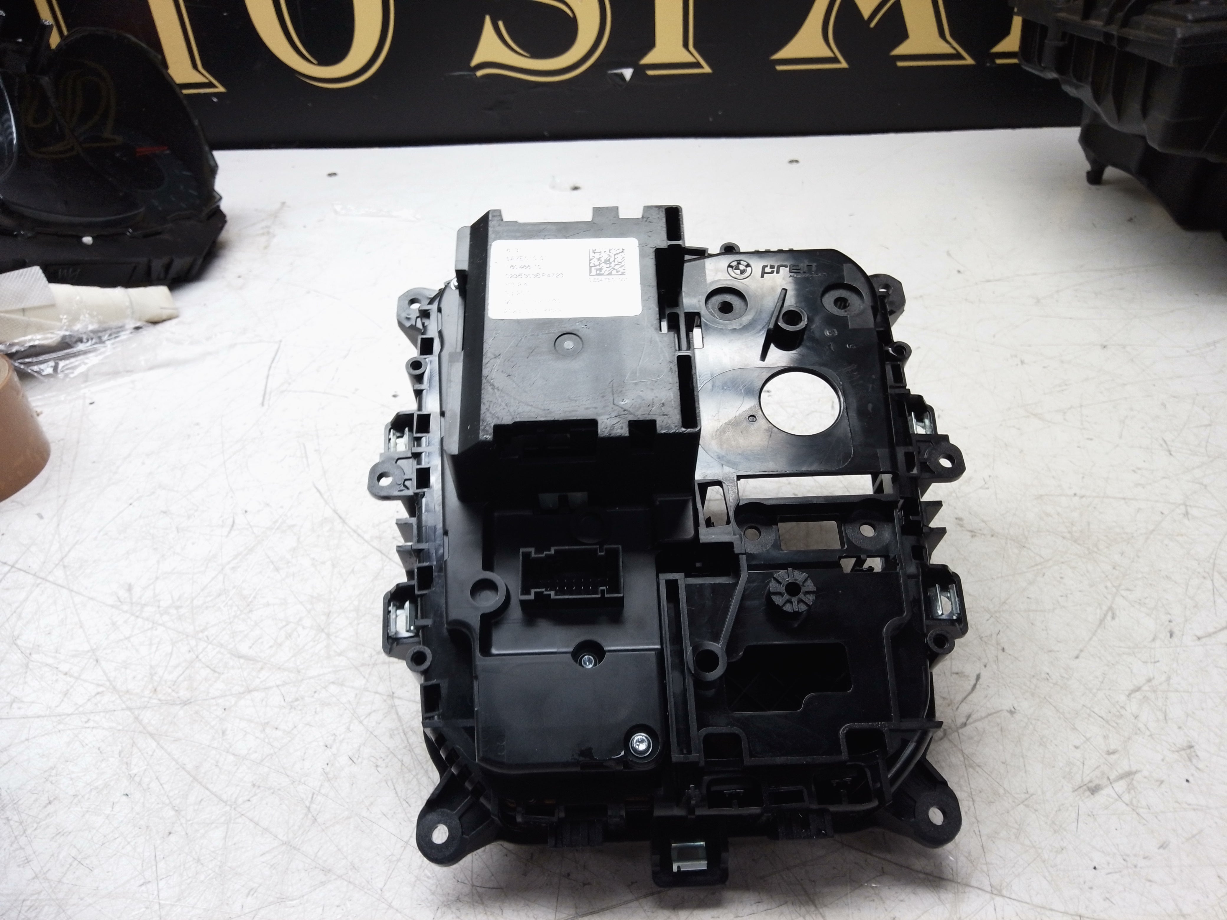 BMW 1 Series F40 Automatic Gearstick Shifter Selector 9433351 – 2019–2025