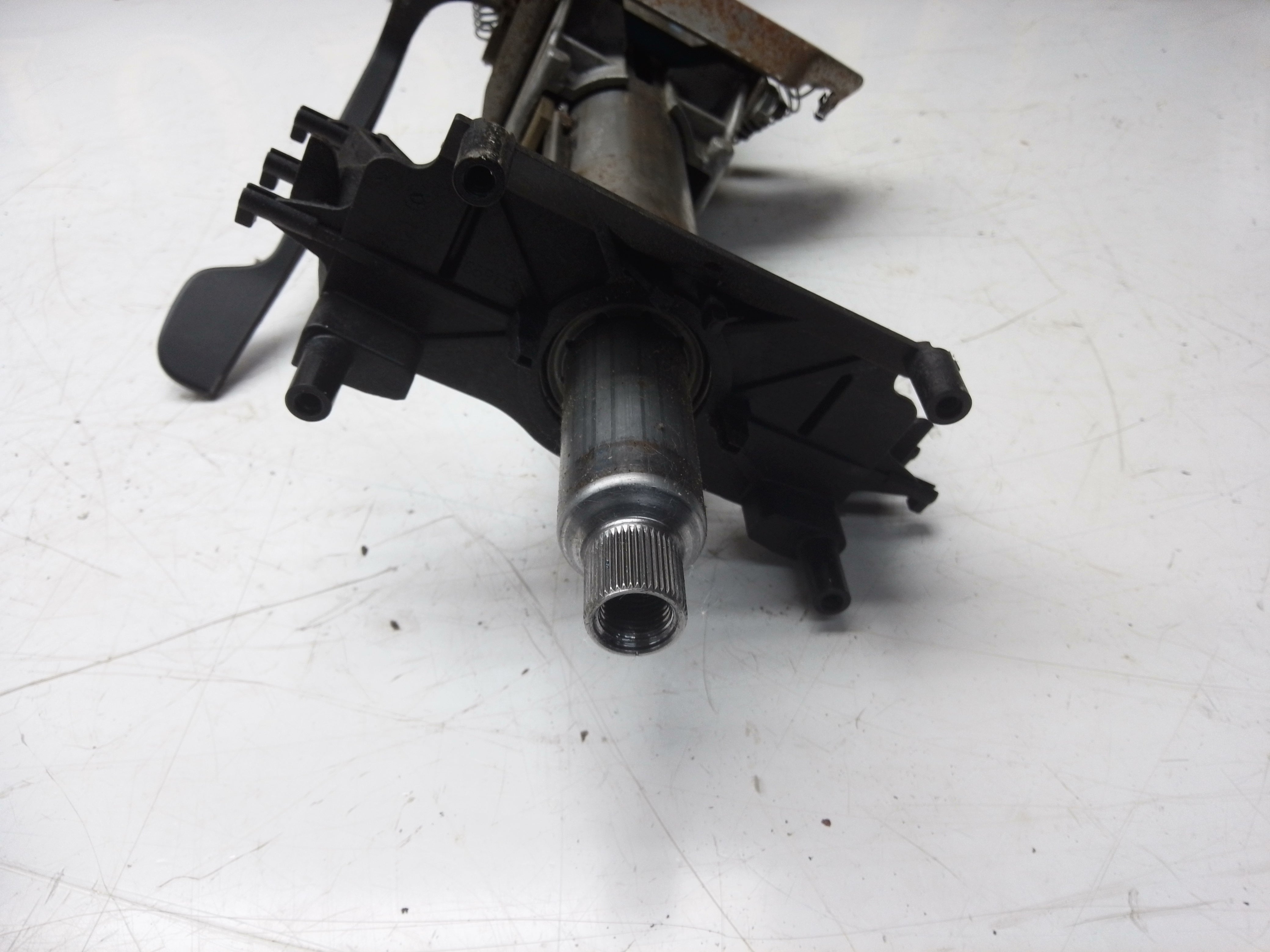 BMW X3 F25 Steering Column (LS685404501)