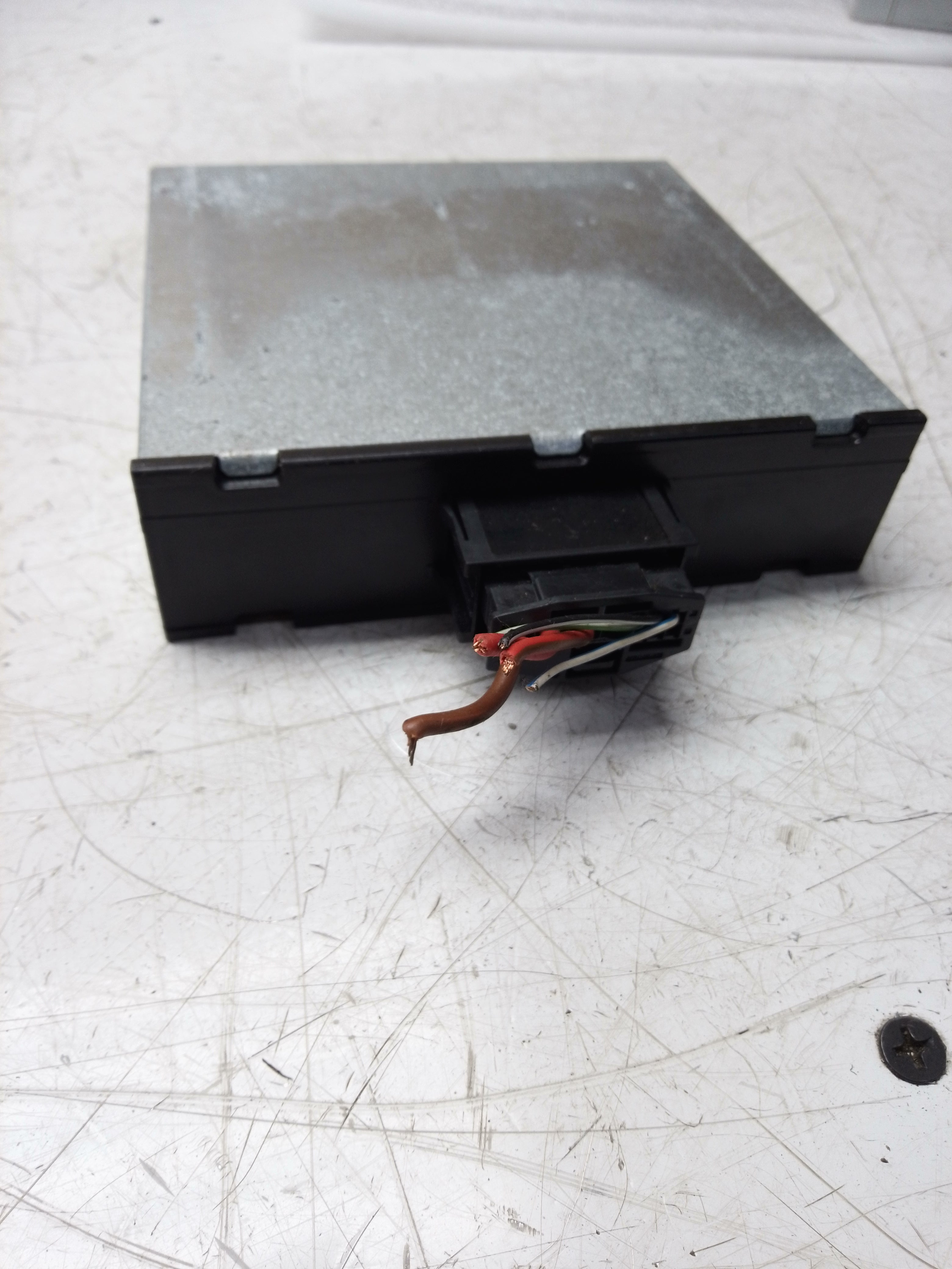 BMW 3 Series F30 VSU Voltage Converter Module 925198401 – 2012–2019