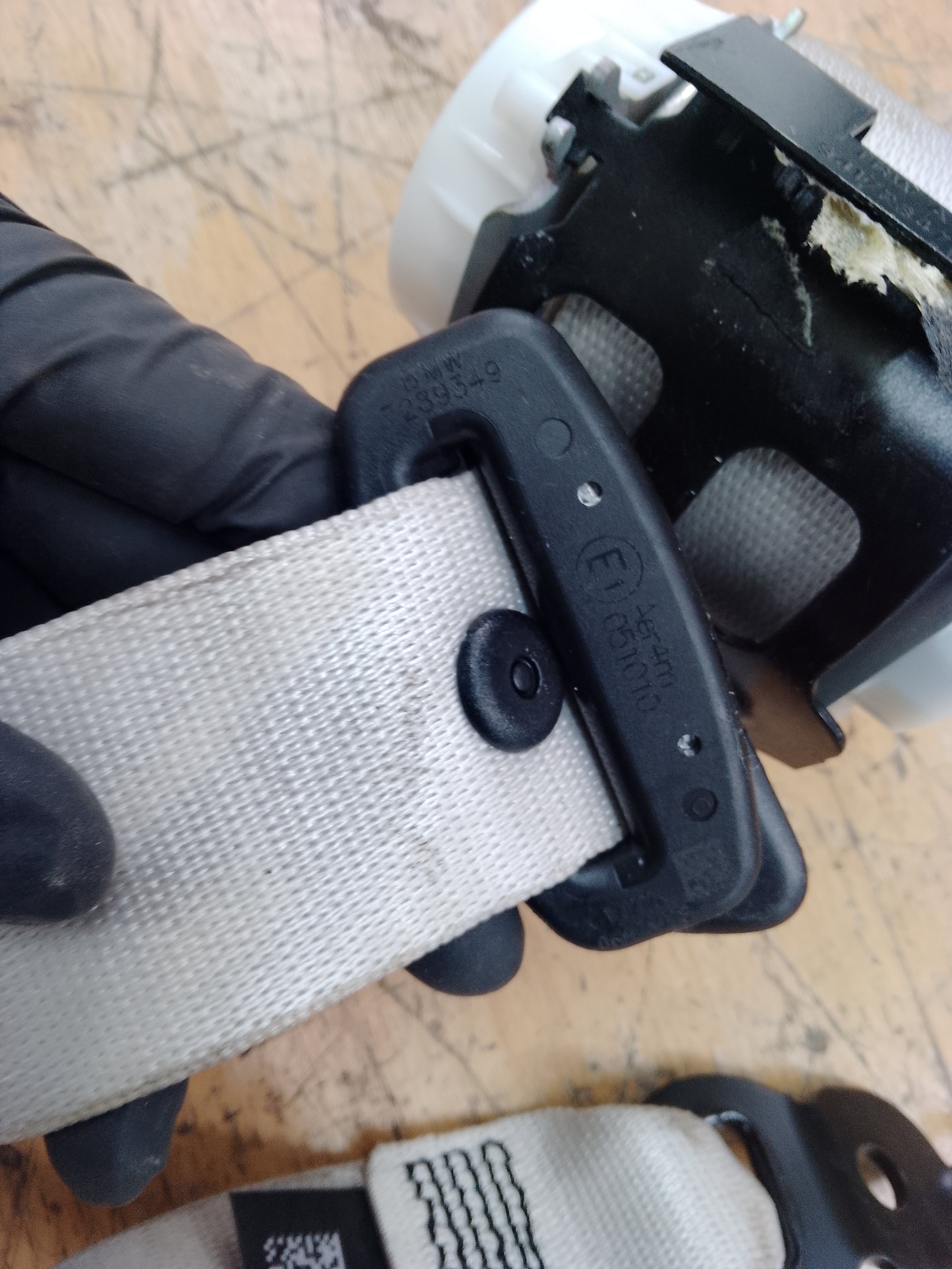 BMW 6 Series F06 2012–2018 Rear Seat Belt – Driver Right Side (34133149)