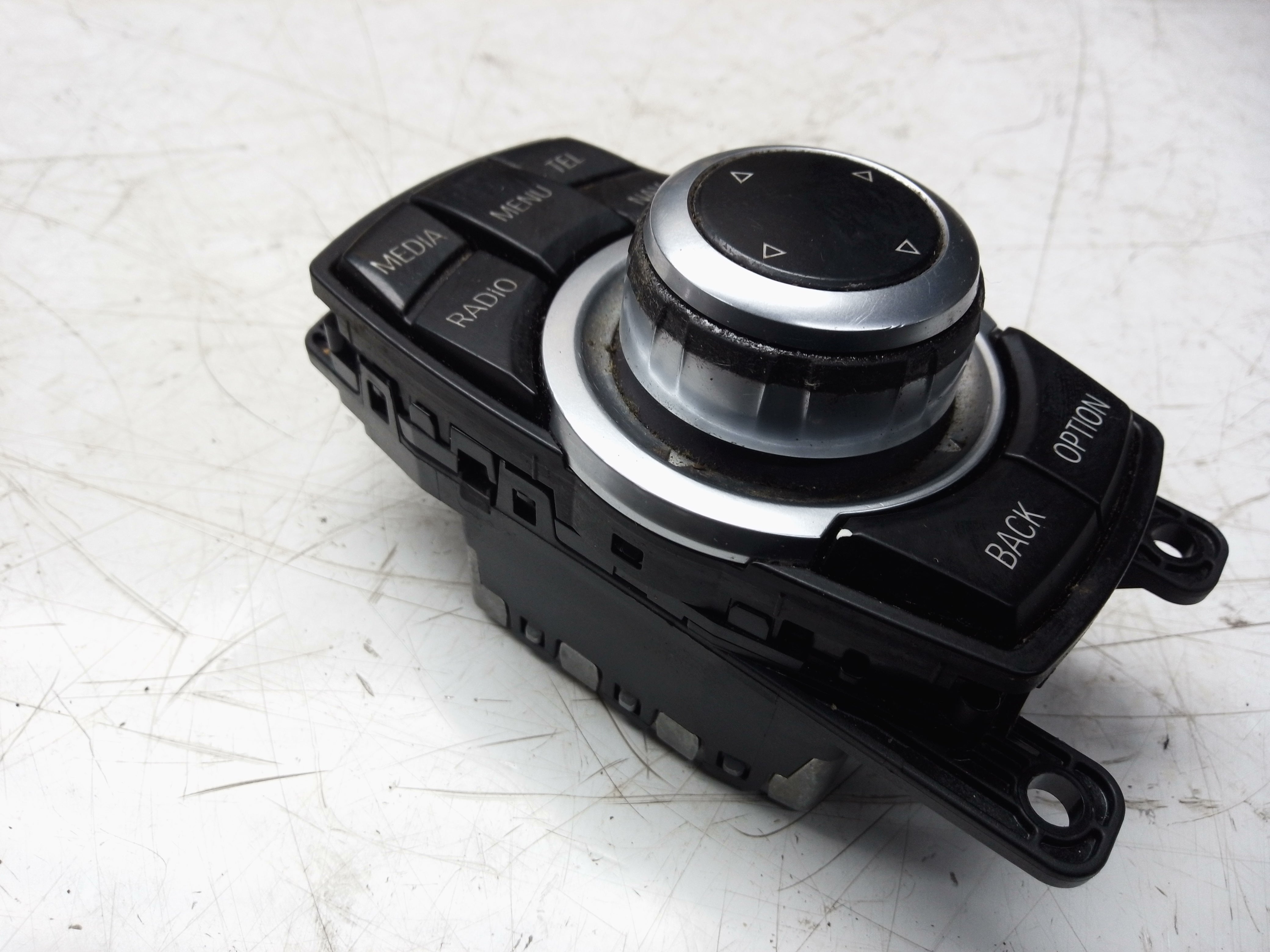 BMW 1 Series F20 Multimedia NBT Unit iDrive Kit (8792148) (9322122) (9286699)
