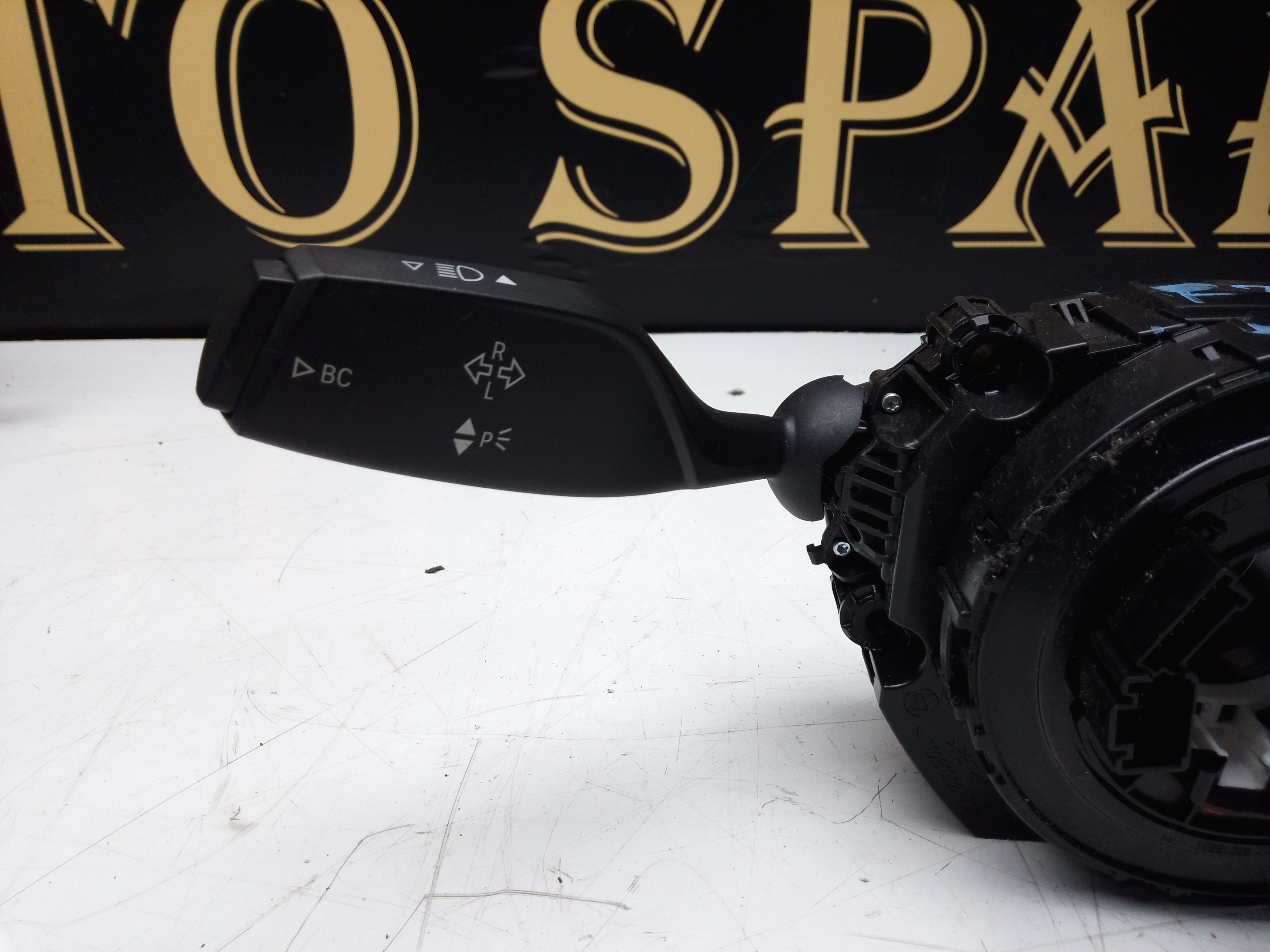 BMW F30, & F80 M3 Indicator Wiper Stalk / Squib (10133121-12)