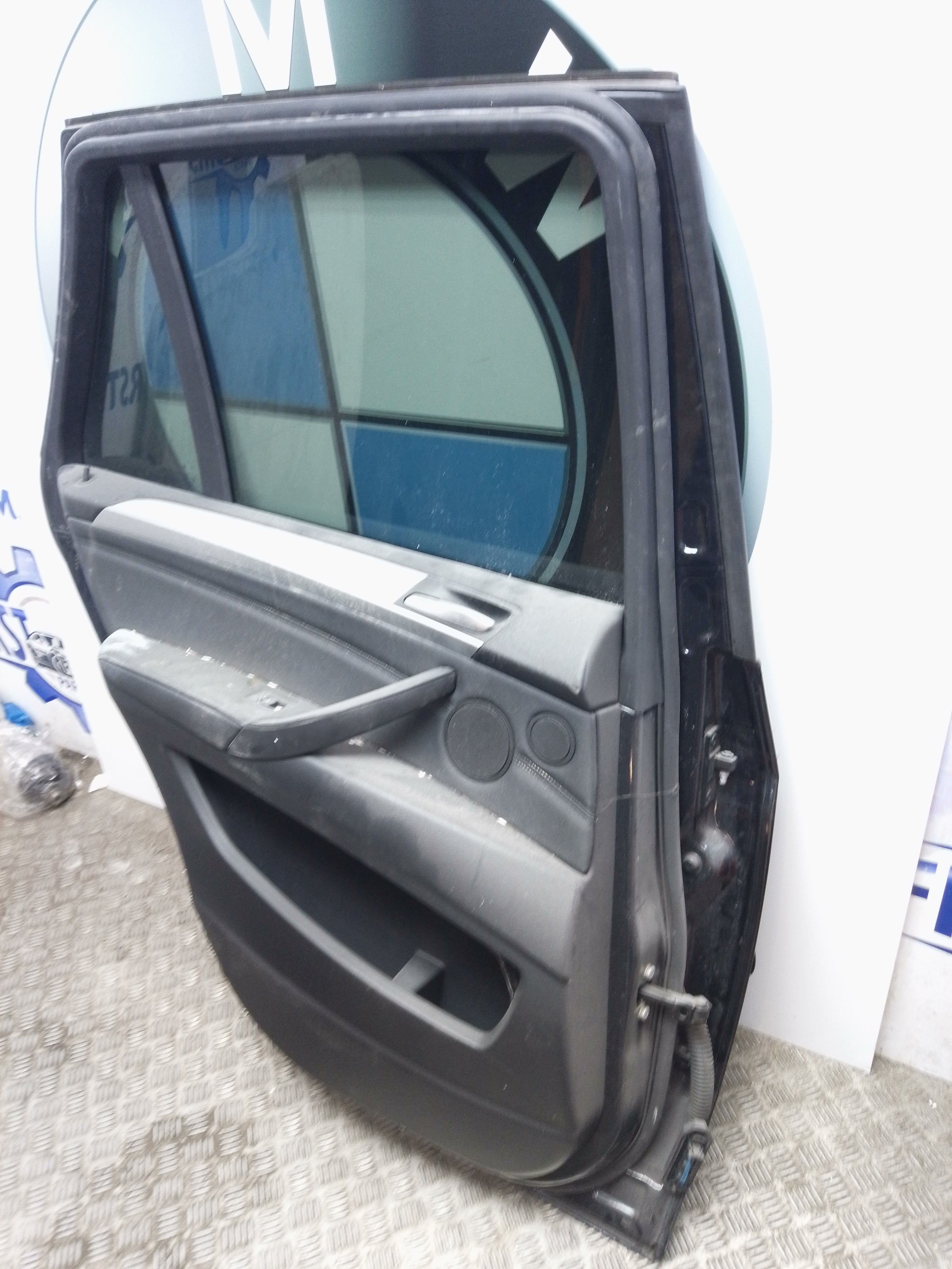 BMW X5 E70 Rear Passenger Side Door (Left Rear Door Shell) – 2007–2013