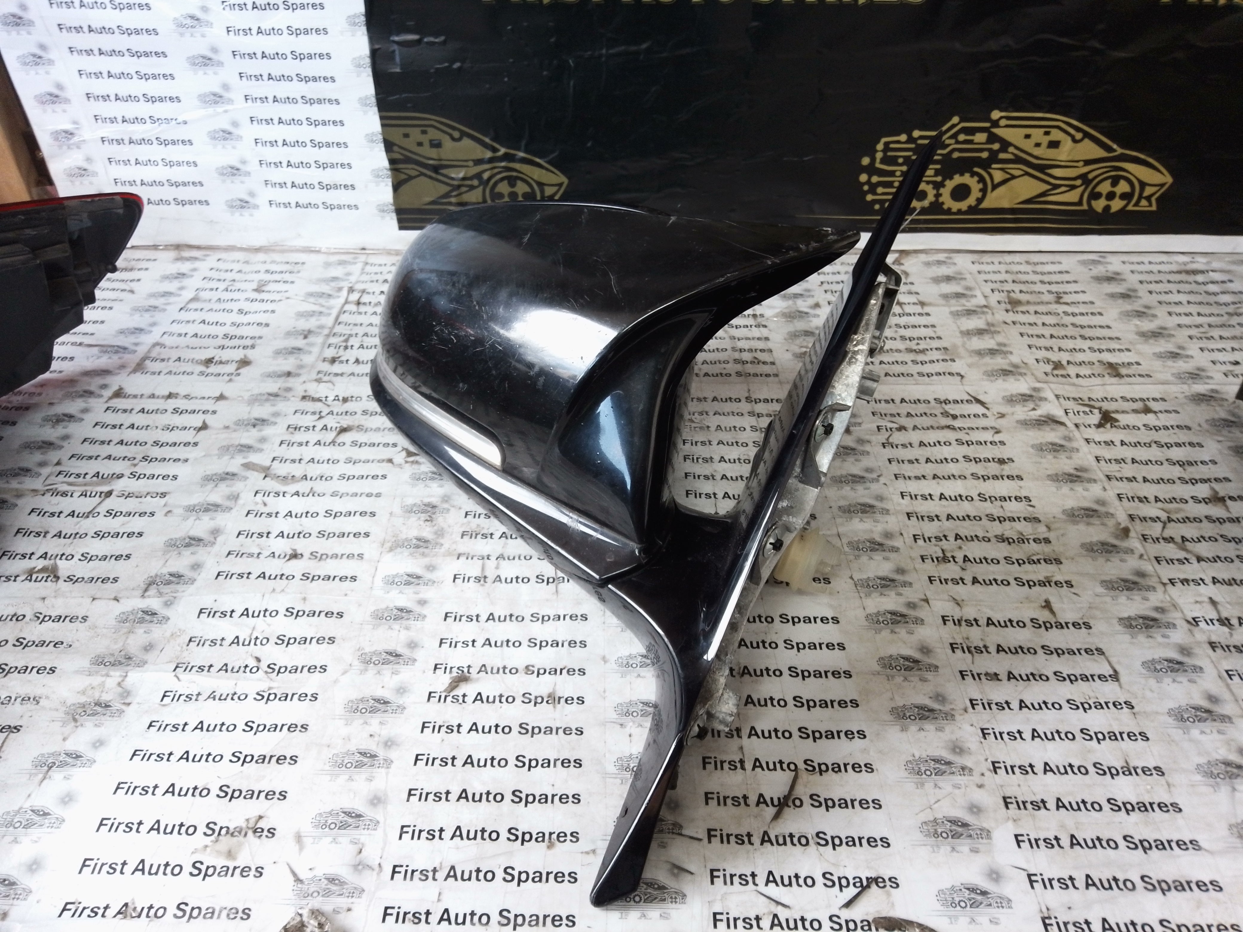 BMW 1 Series F20 O/S Driver Right Wing Mirror 6 Pin (20202004) (2020.2004)