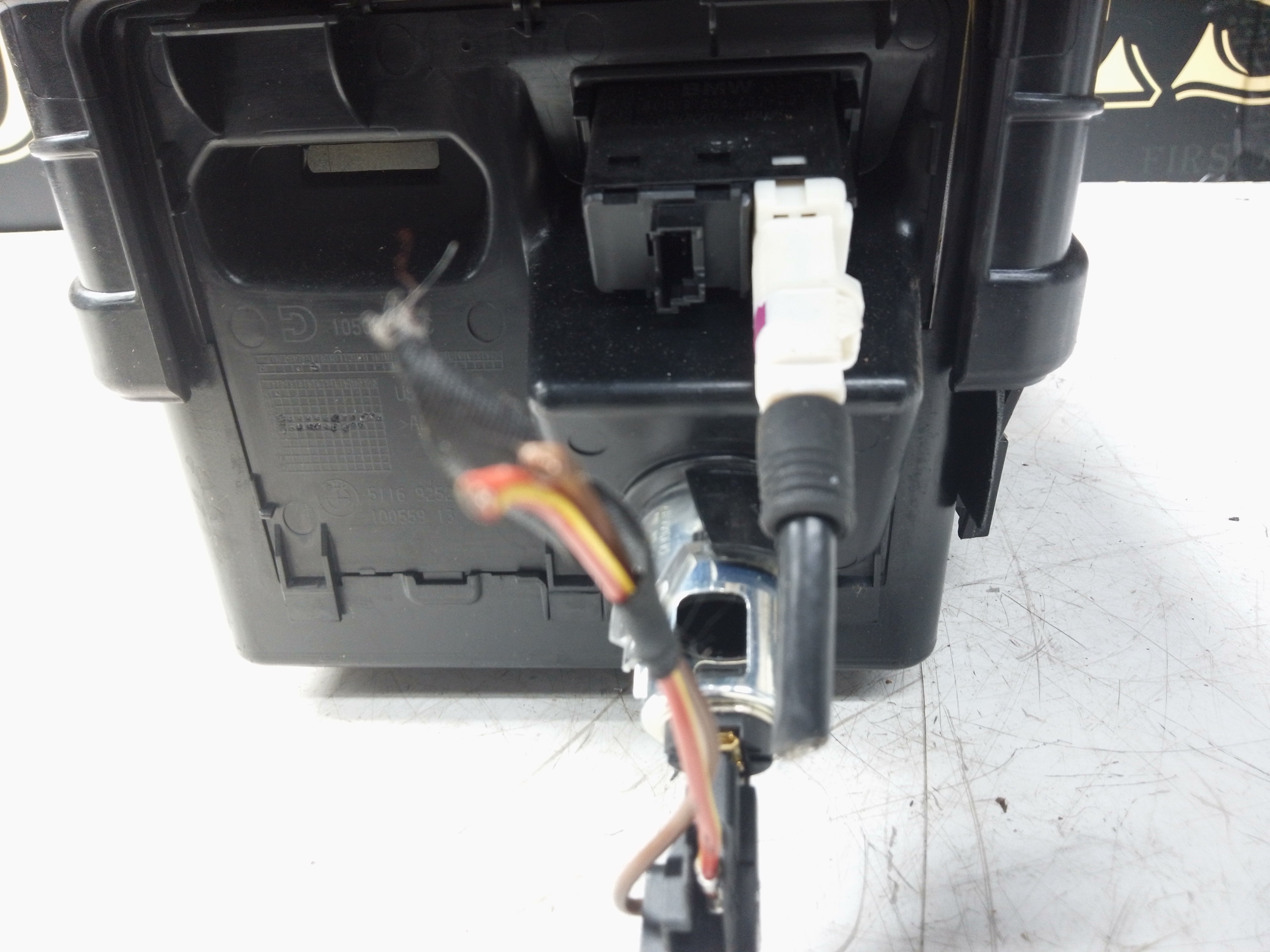 BMW X5 F15 2013-2018 Armrest Centre Console (9251992)