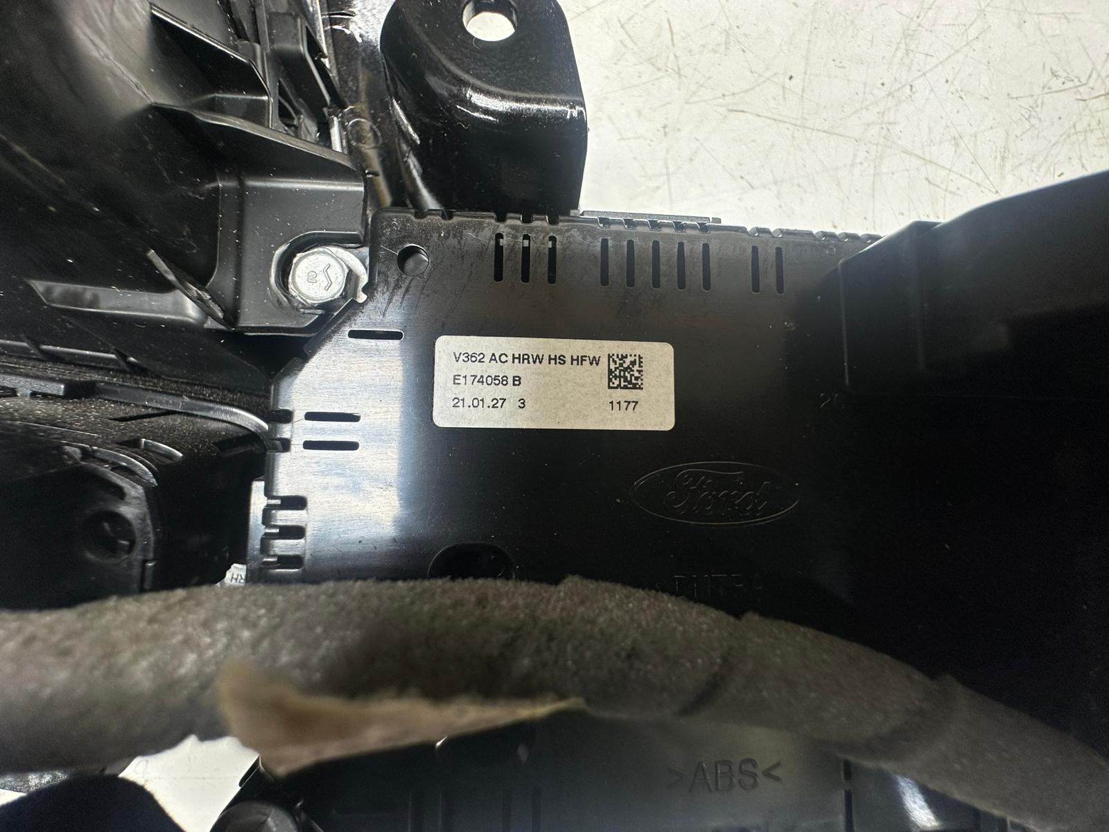 Ford Transit 350 Heater Control Panel (JK21-18835-BDW)