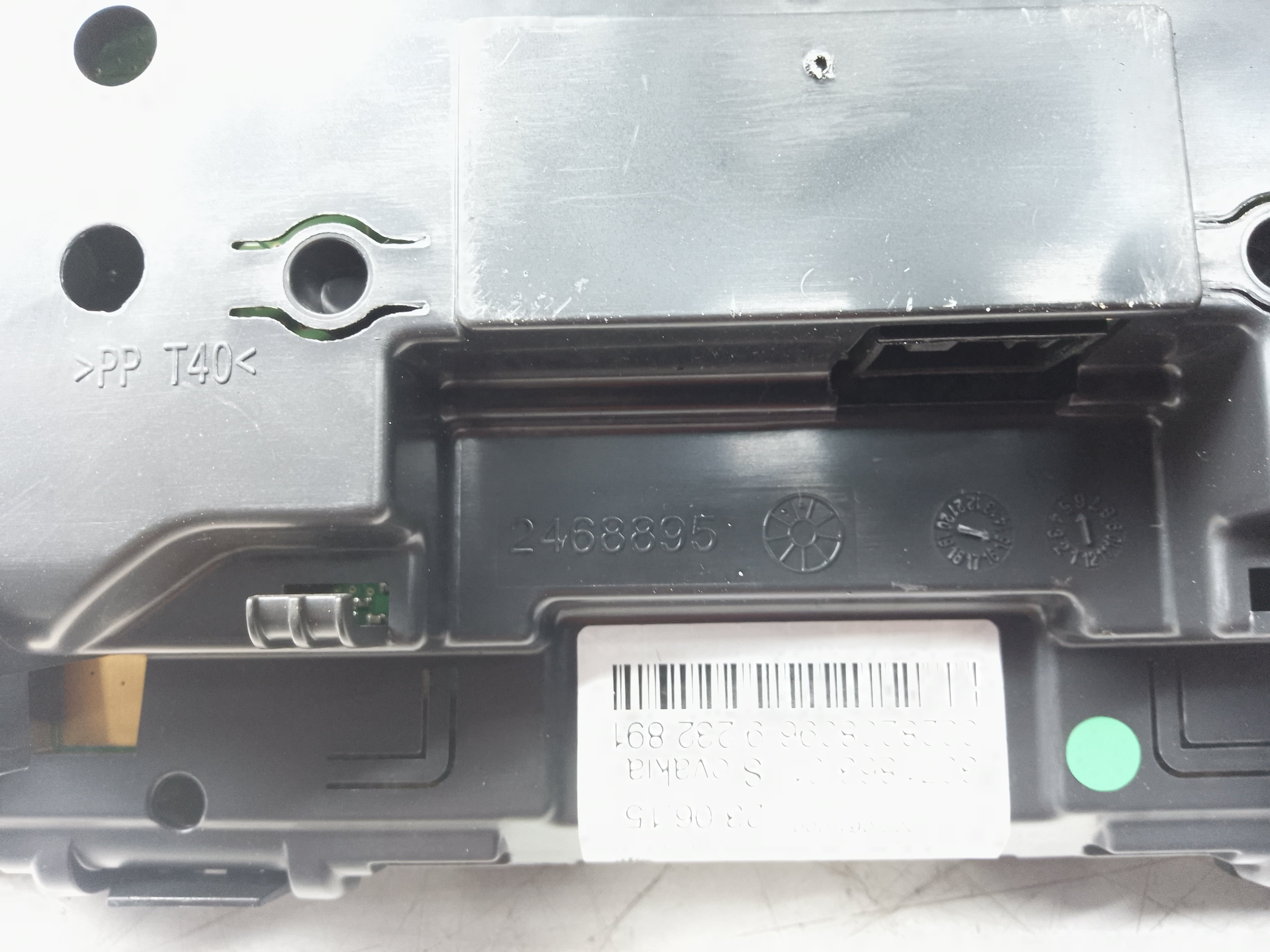 BMW 1 Series F20 2012 Speedometer Instrument Cluster (176494 11)