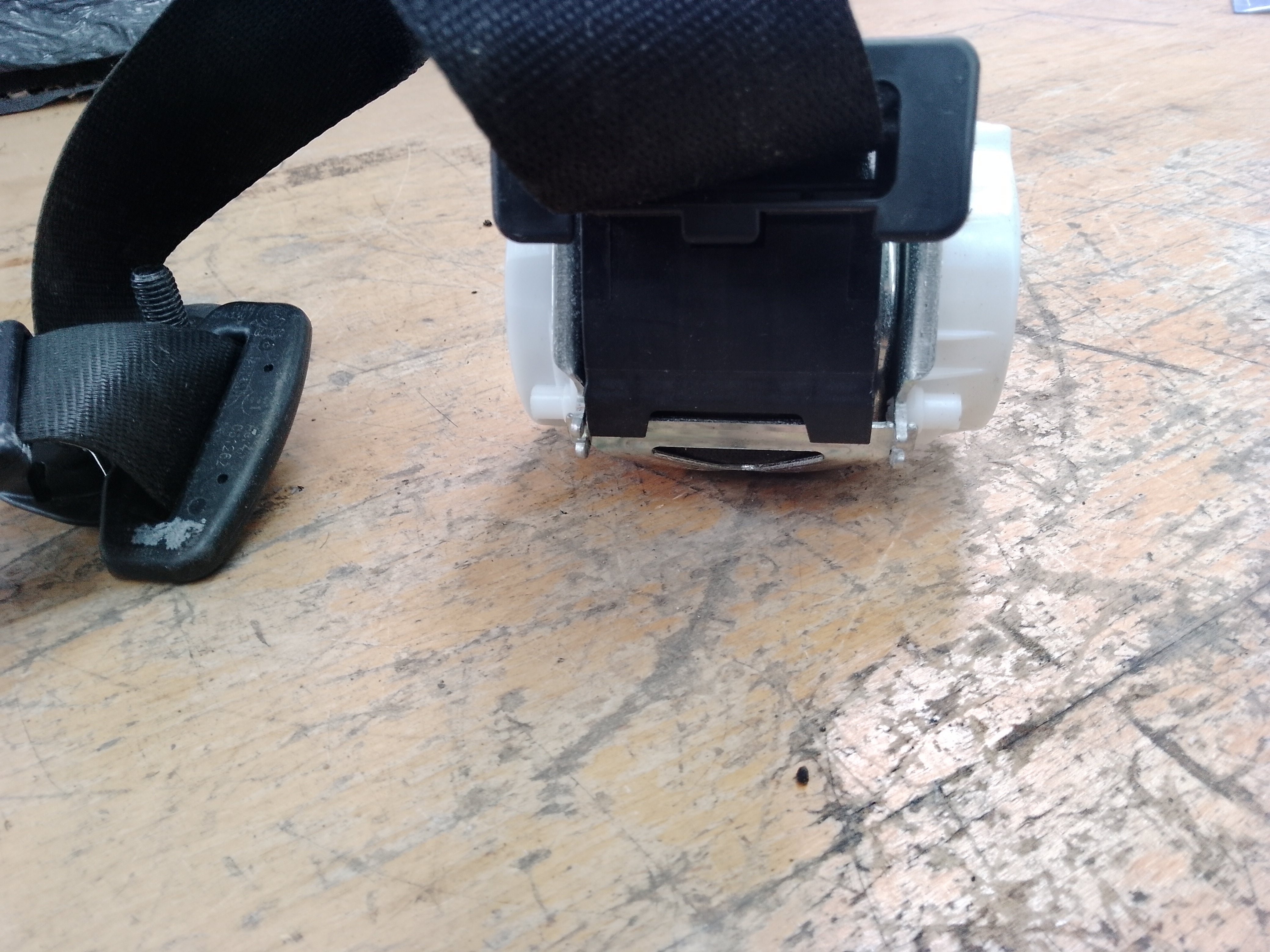 BMW 3, 4 Series 2014-2020 F30 Front Left Passenger Seat Belt (34078320D)