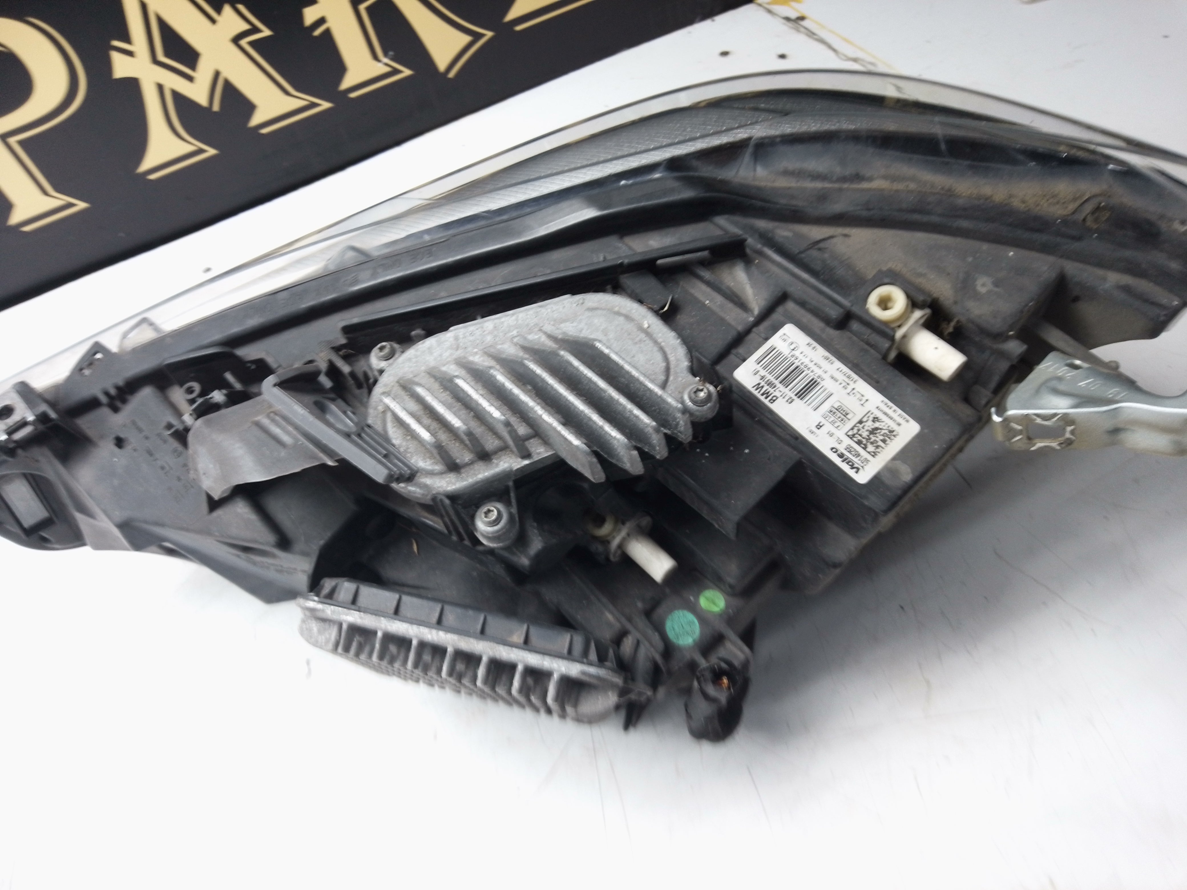 BMW 4 Series F32 Right Headlight LCI LED (90146255)