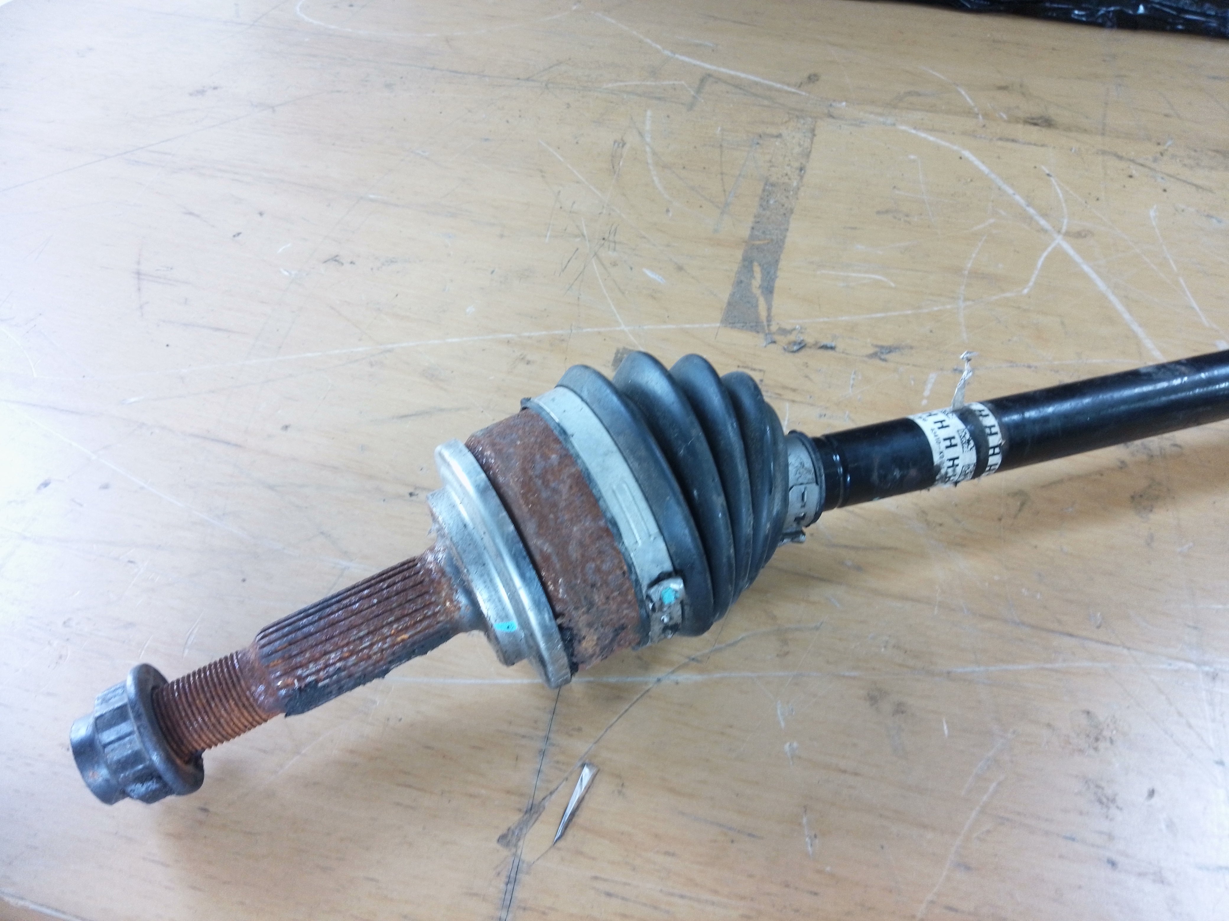 Toyota Yaris Front Right Transmission (10417838)