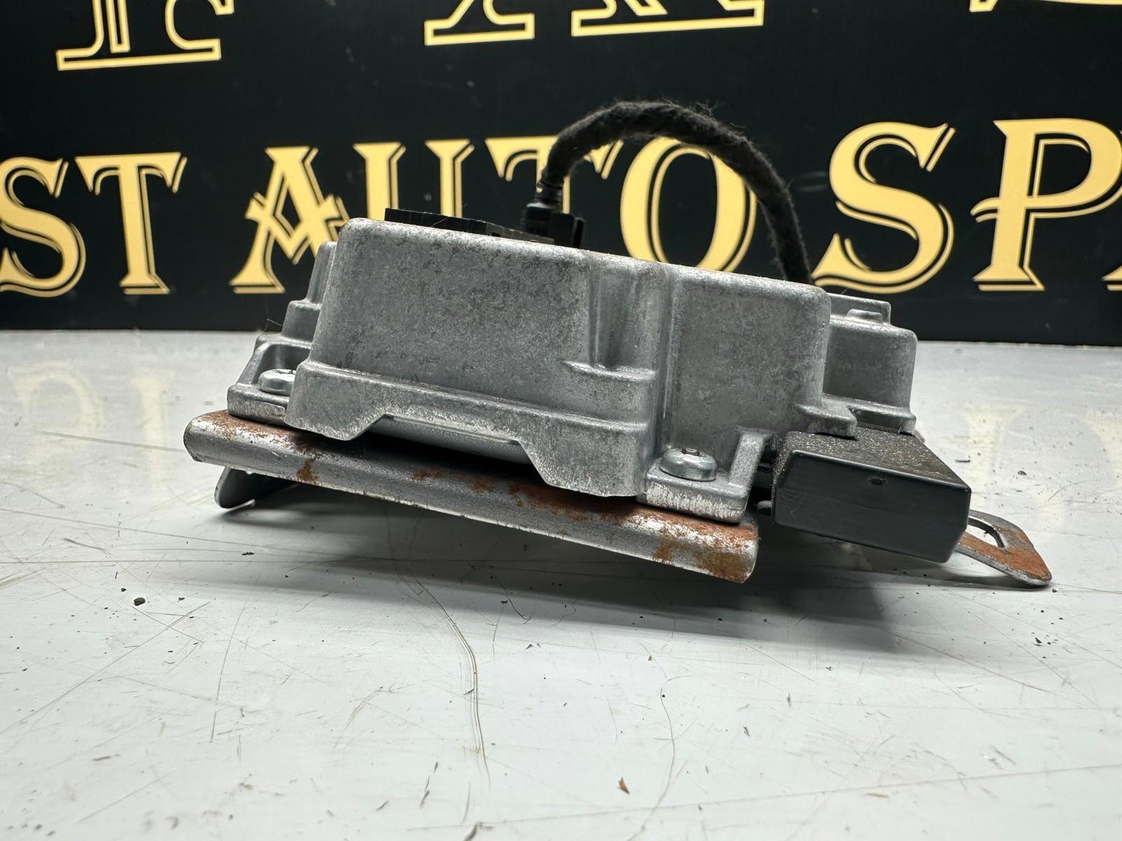 Ford Transit 350 Mk8 2021 Sat Nav Module Control Unit (LU5T-14G371-GXF)